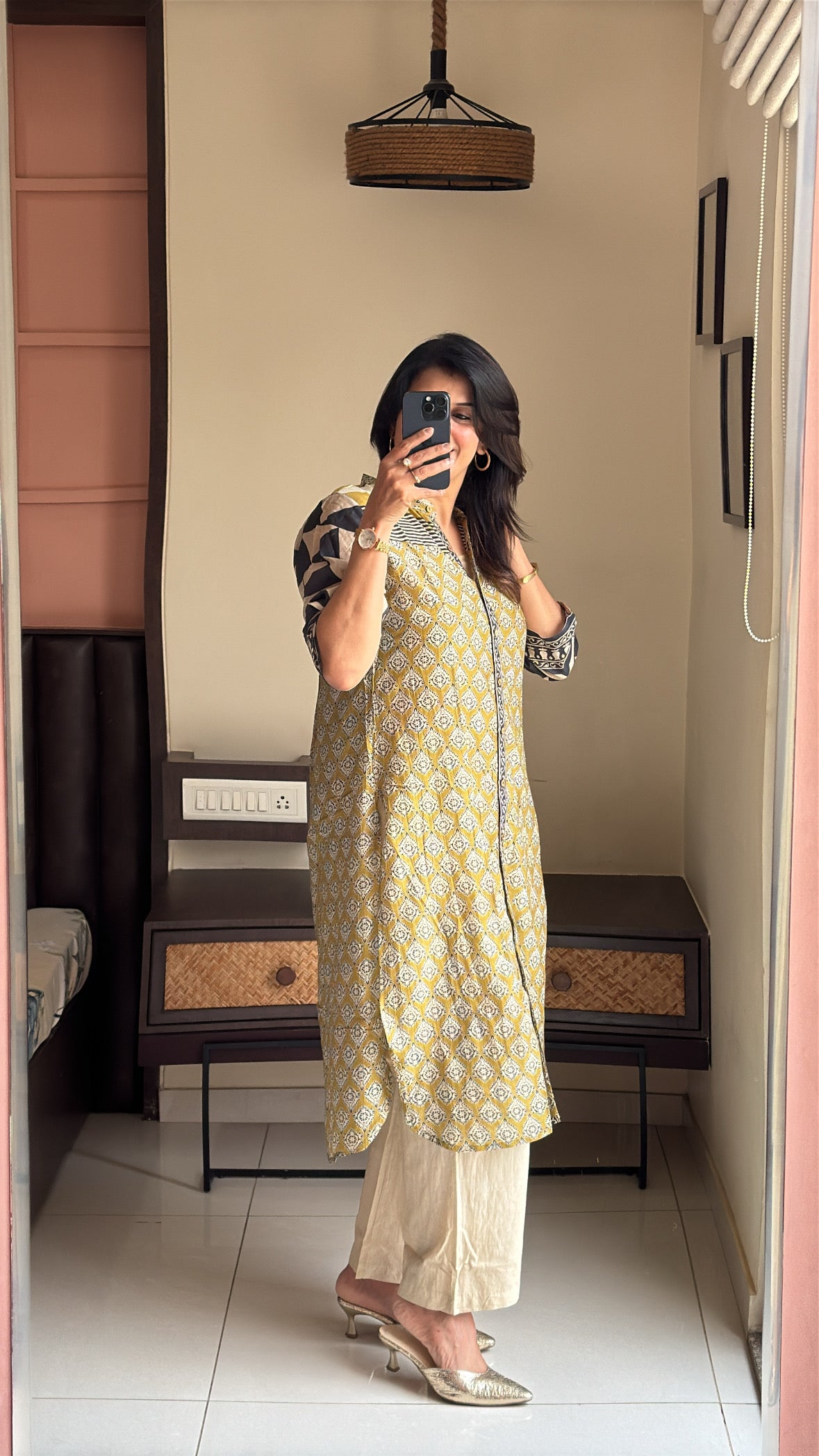 Olive & Beige Apple Cut Kurti with Detachable Inner & Palazzo Set | Kalamkari Print | Pure Mul Chanderi