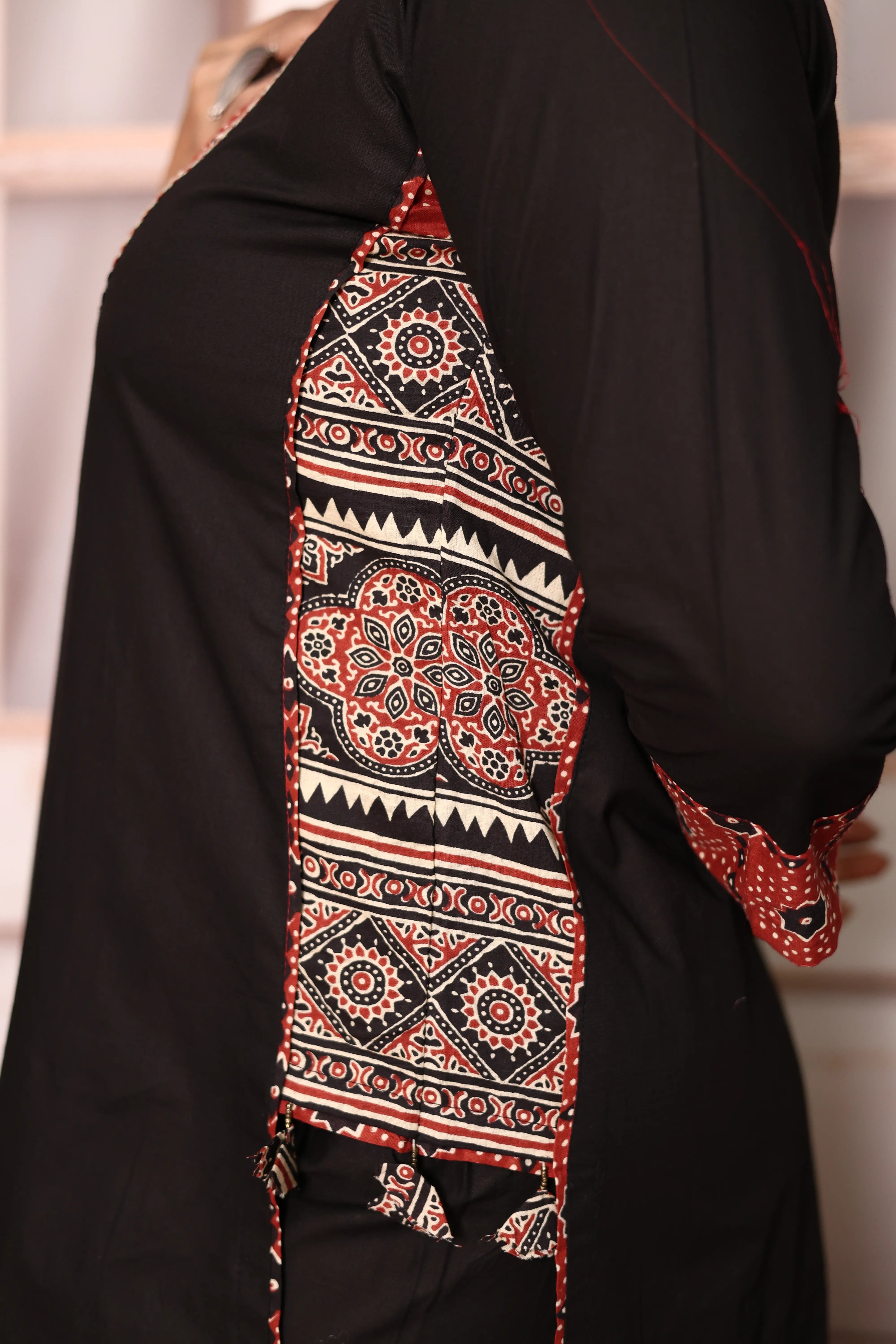 Black Cotton Kurti Palazzo Set with Printed Dupatta | Gamthi Print Mirror & Sequins Work