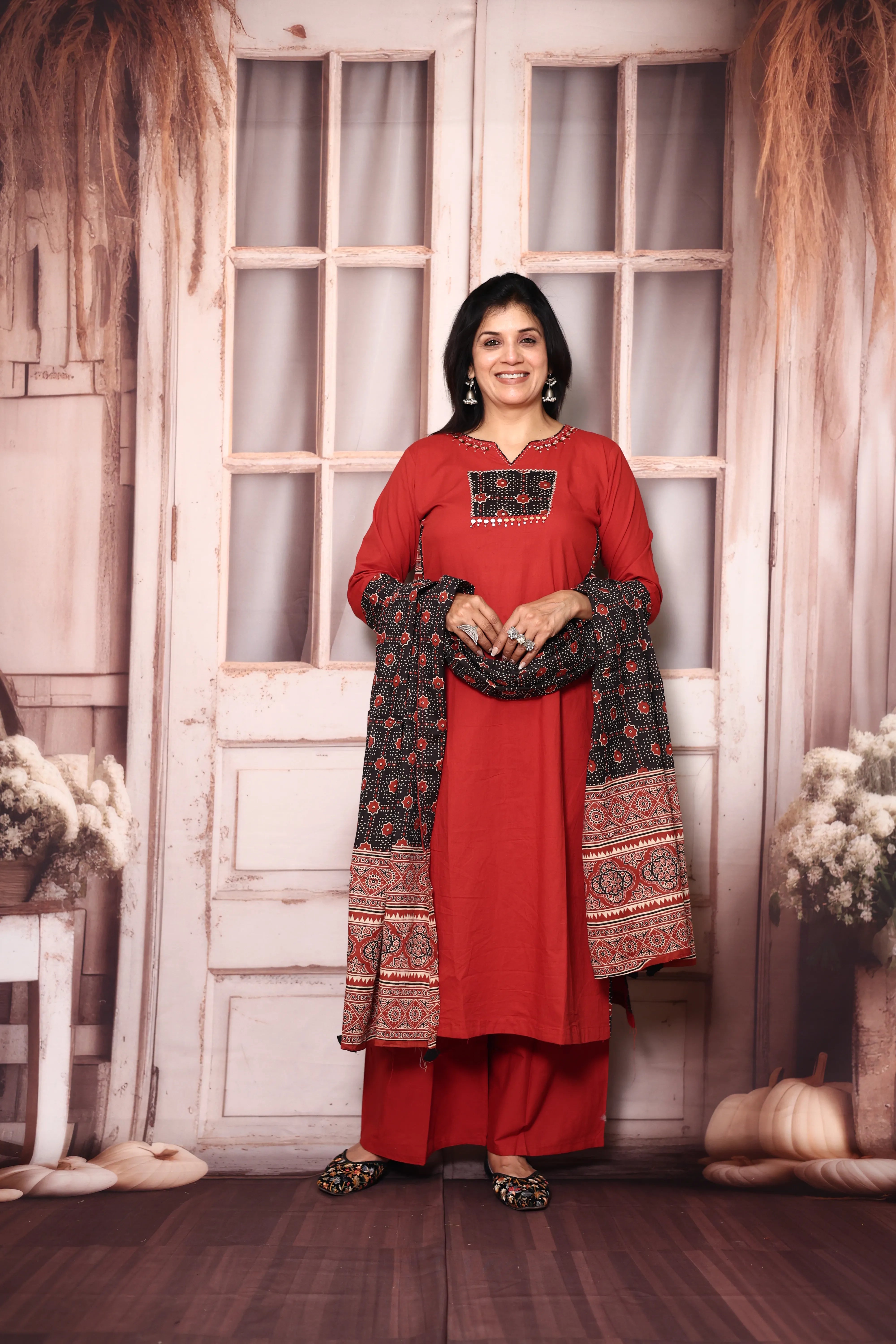 Red Cotton Kurti Palazzo Set with Printed Dupatta | Gamthi Print Mirror & Sequins Work