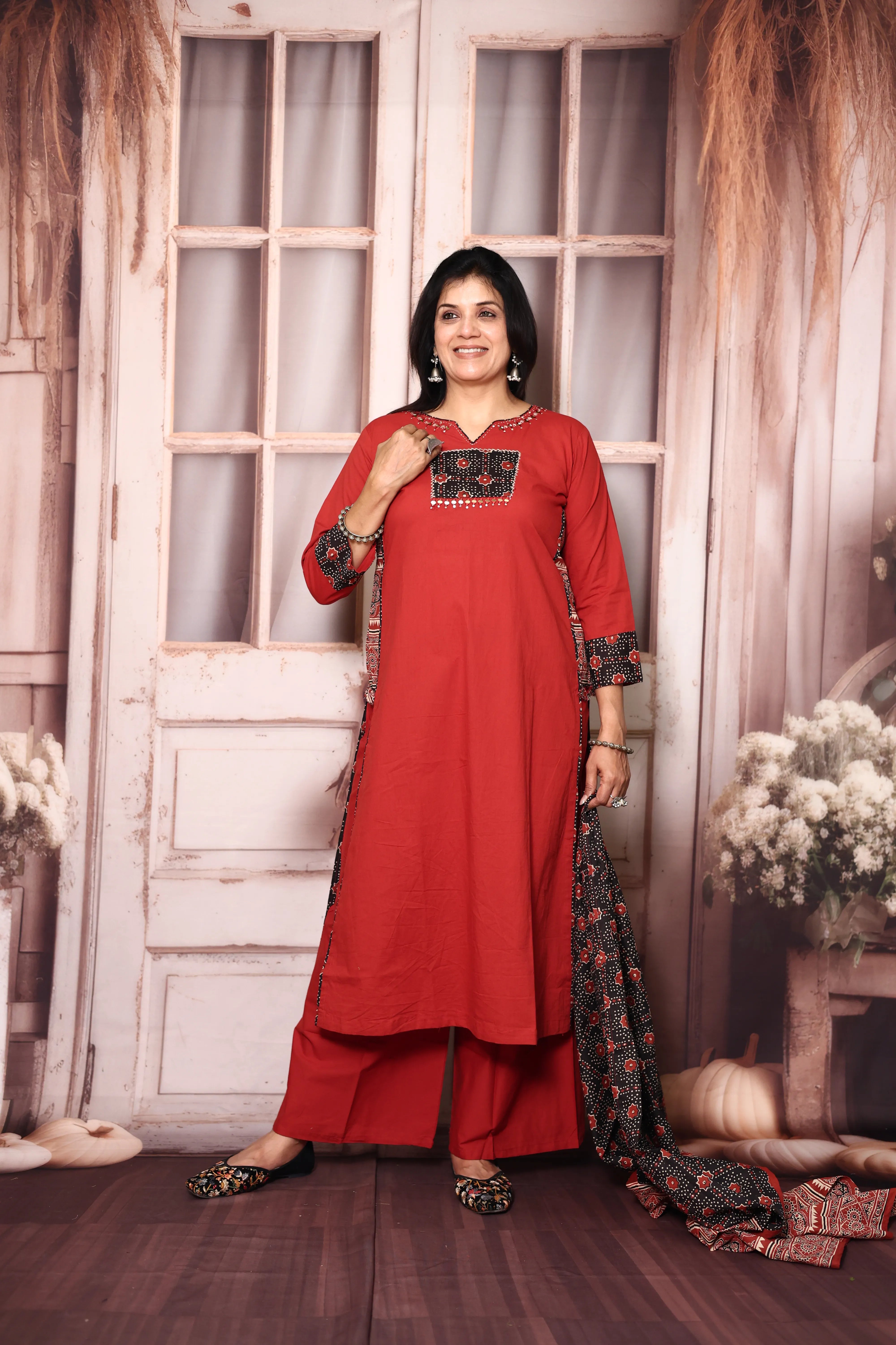 Red Cotton Kurti Palazzo Set with Printed Dupatta | Gamthi Print Mirror & Sequins Work
