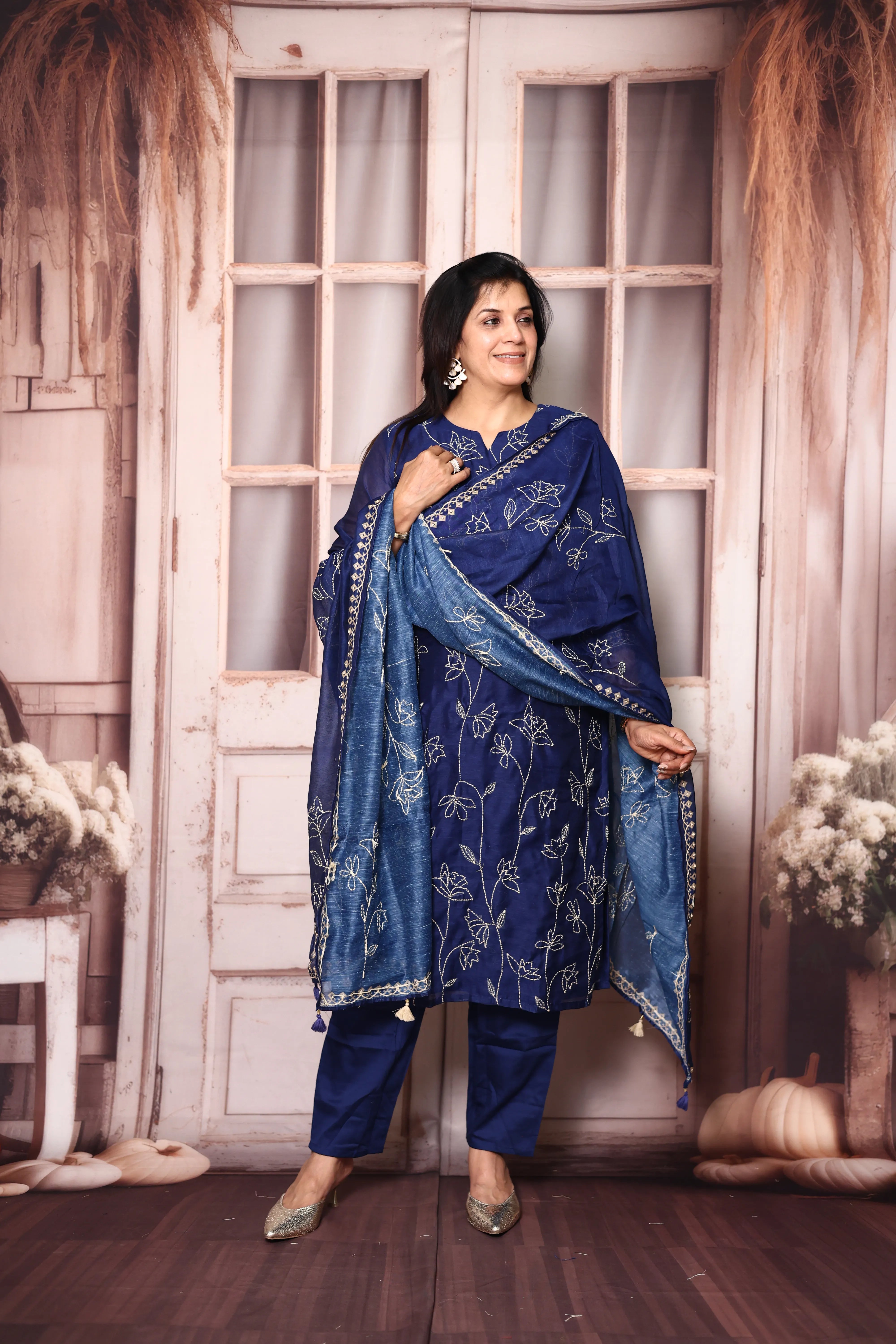 Blue Floral Kantha Work Linen Kurta Pant Dupatta Set | Sizes 38–50