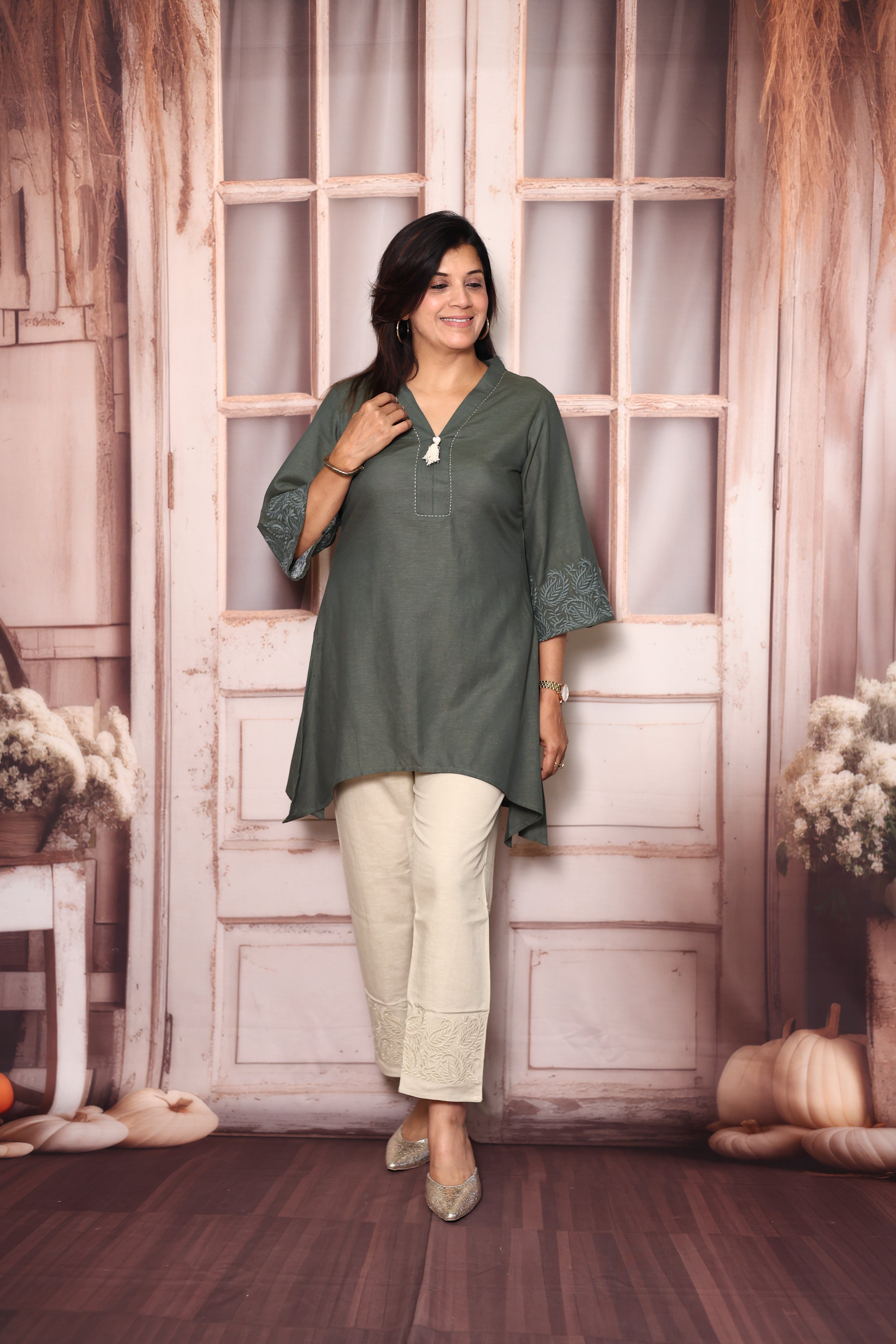Green & Sage - Tail cut Top Pant Co-Ord Set | Self Thread Work Cotton Casual Wear