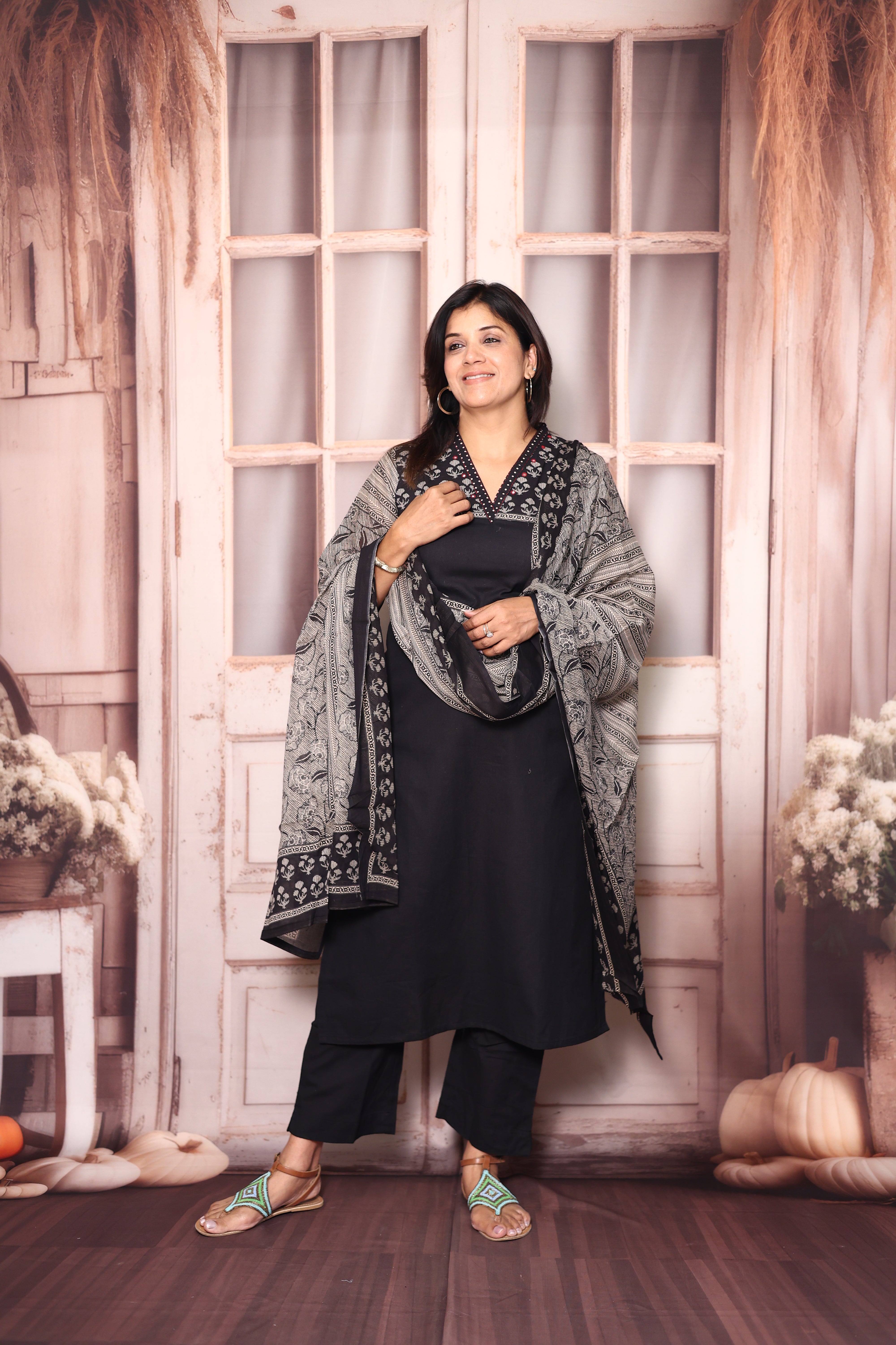 Black Kalamkari Print Dupatta Set | Mirror Work Mul Cotton Ethnic Wear