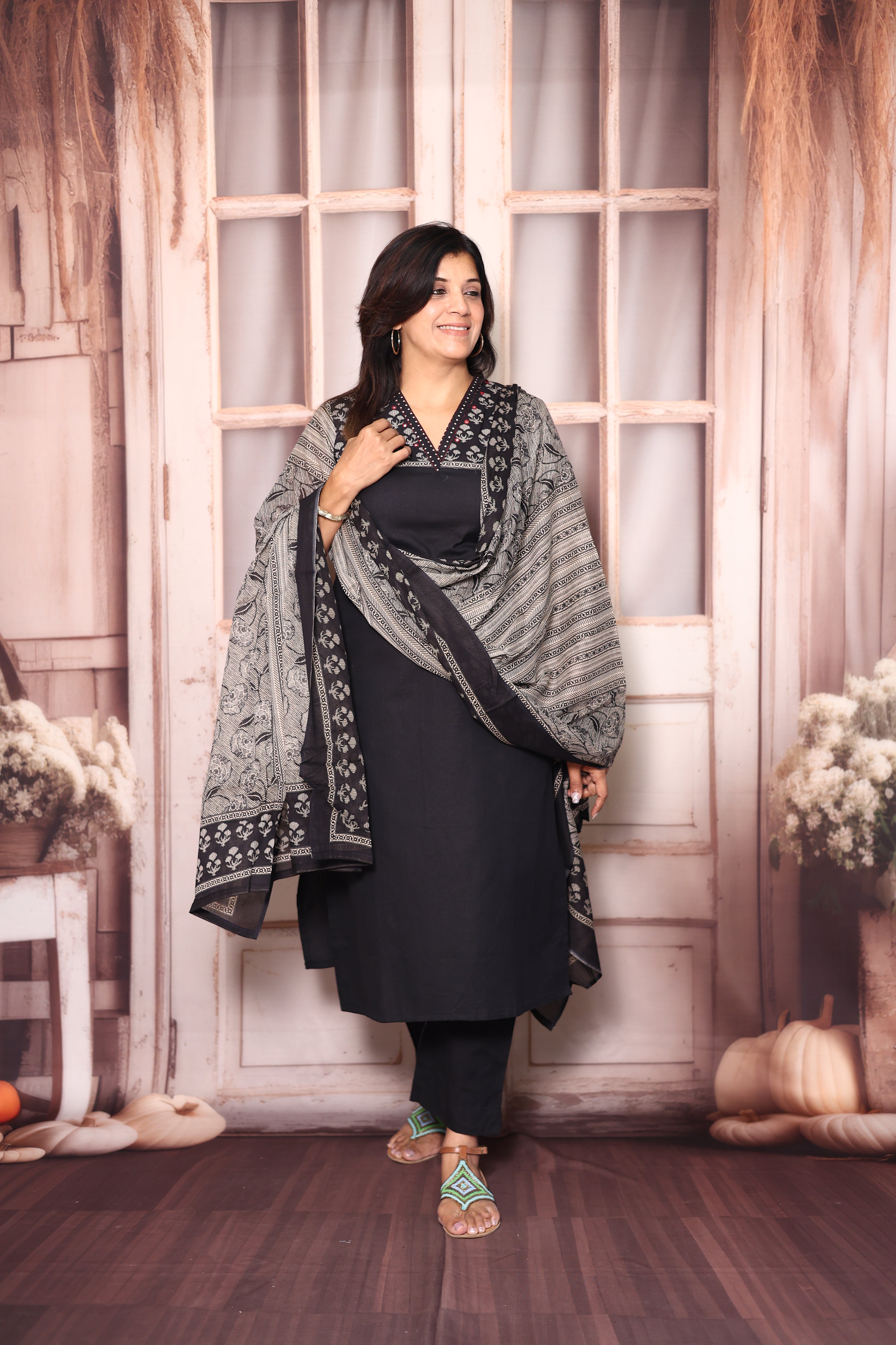 Black Kalamkari Print Dupatta Set | Mirror Work Mul Cotton Ethnic Wear