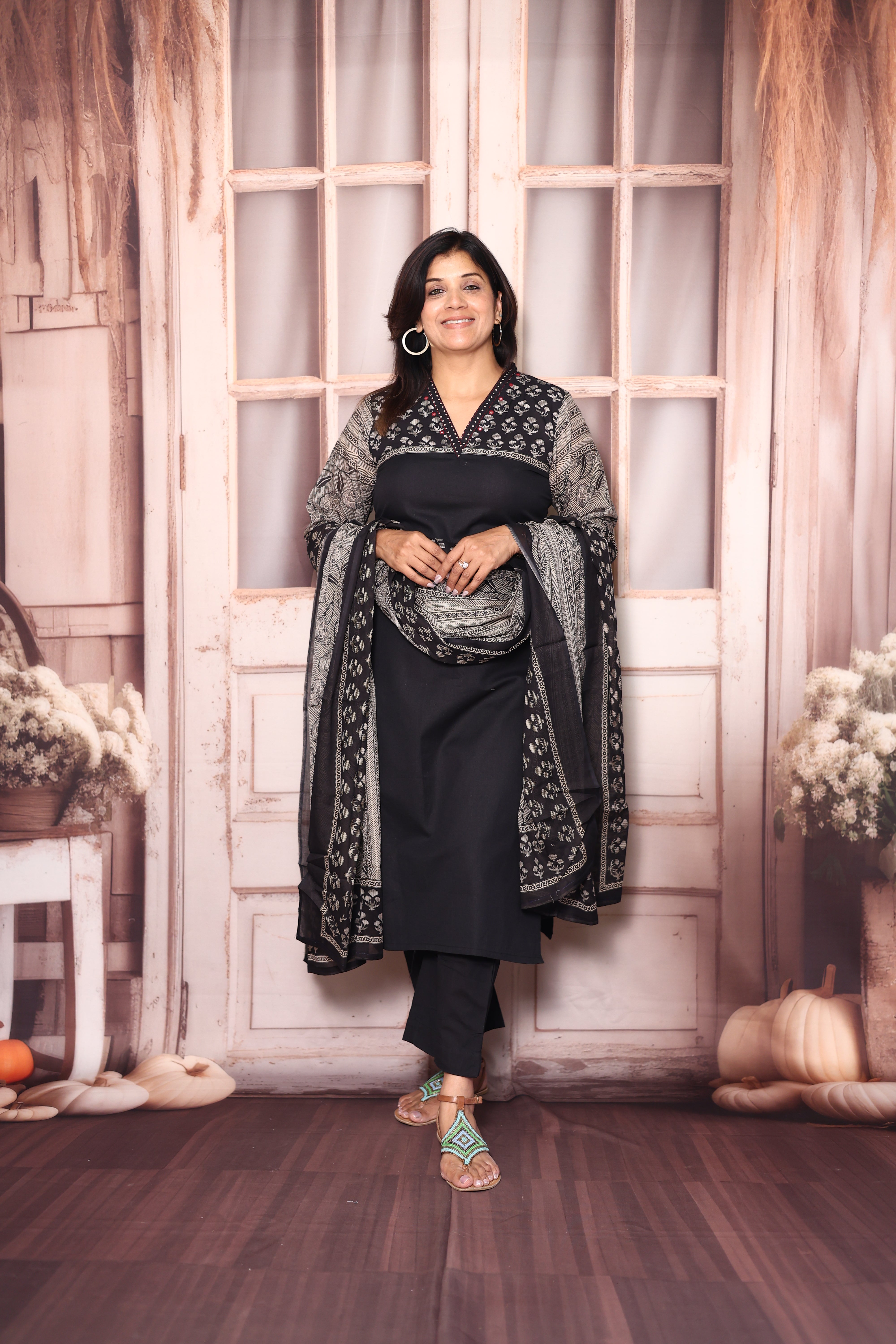Black Kalamkari Print Dupatta Set | Mirror Work Mul Cotton Ethnic Wear
