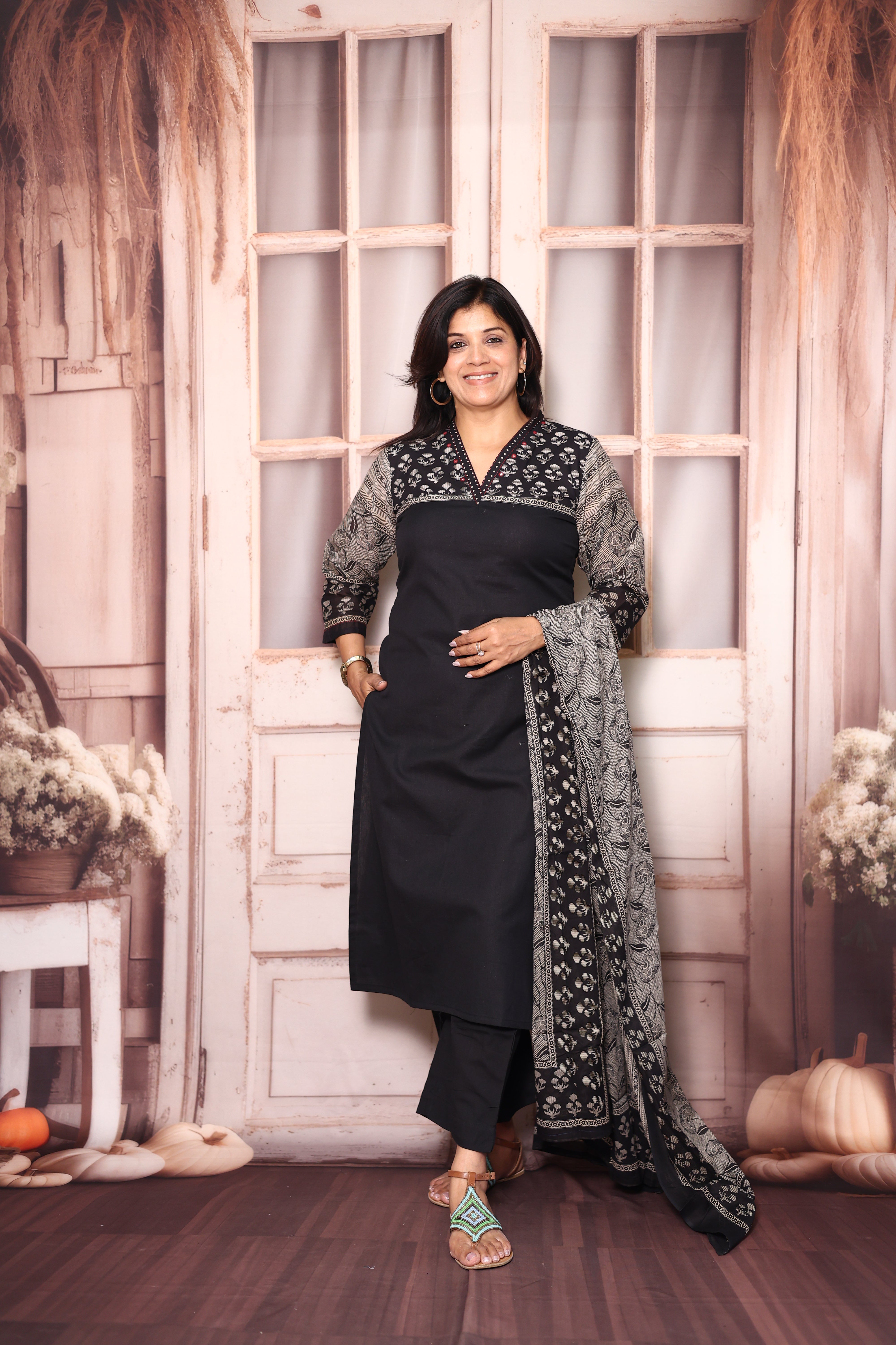 Black Kalamkari Print Dupatta Set | Mirror Work Mul Cotton Ethnic Wear