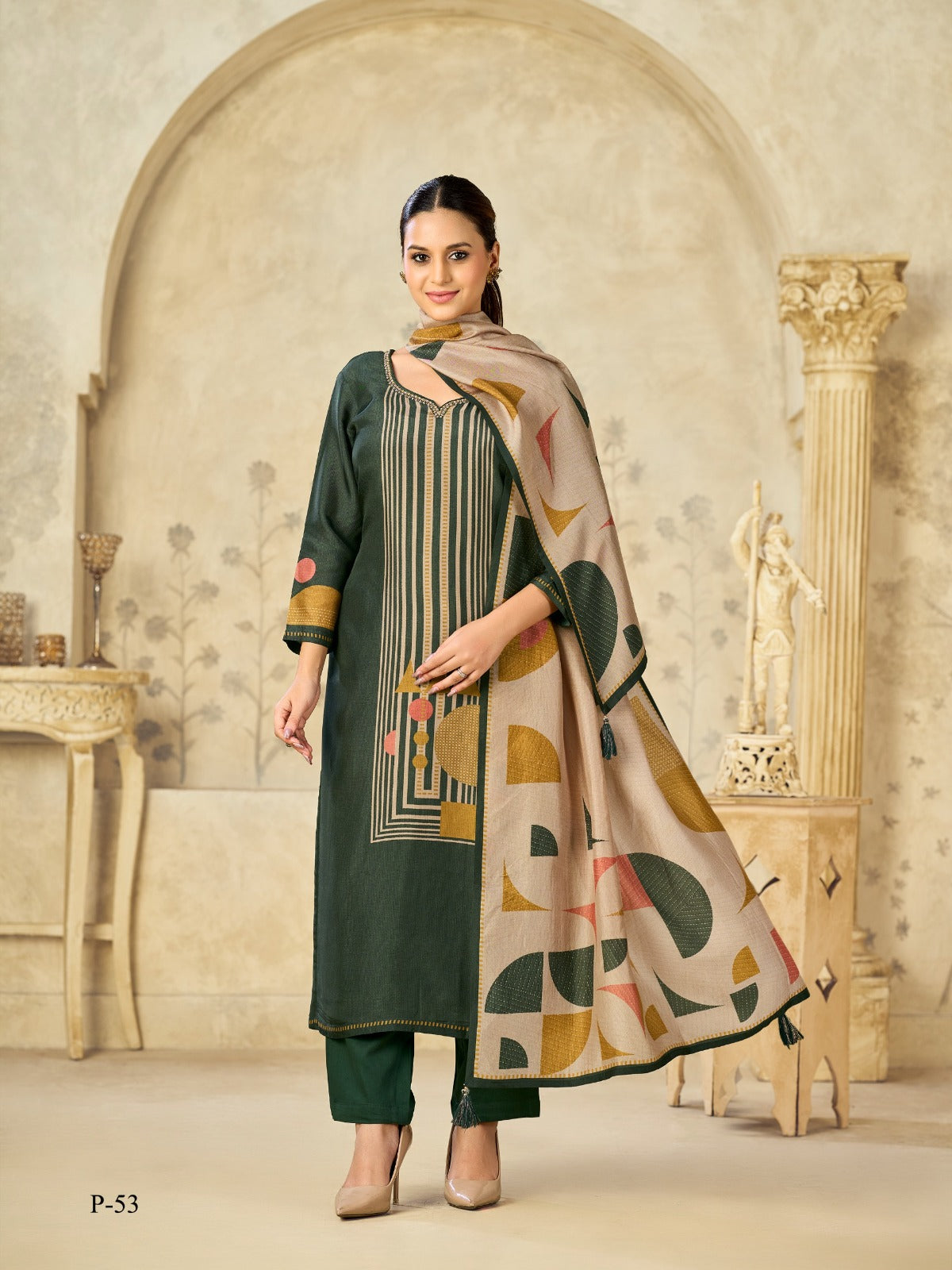 Dark Green – Digital Print Kurta Pant Dupatta Set ( Plus Size )