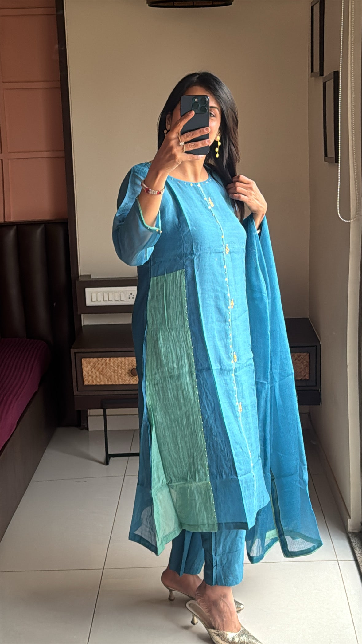 Cerulean Blue – Color-Blocked A-Line Kurta Pant Dupatta Set | Banarasi Mul Chanderi