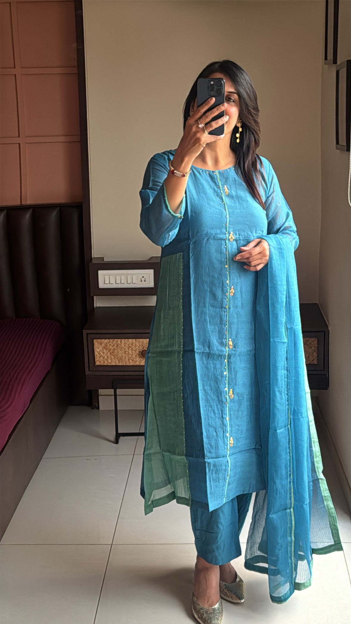 Cerulean Blue – Color-Blocked A-Line Kurta Pant Dupatta Set | Banarasi Mul Chanderi