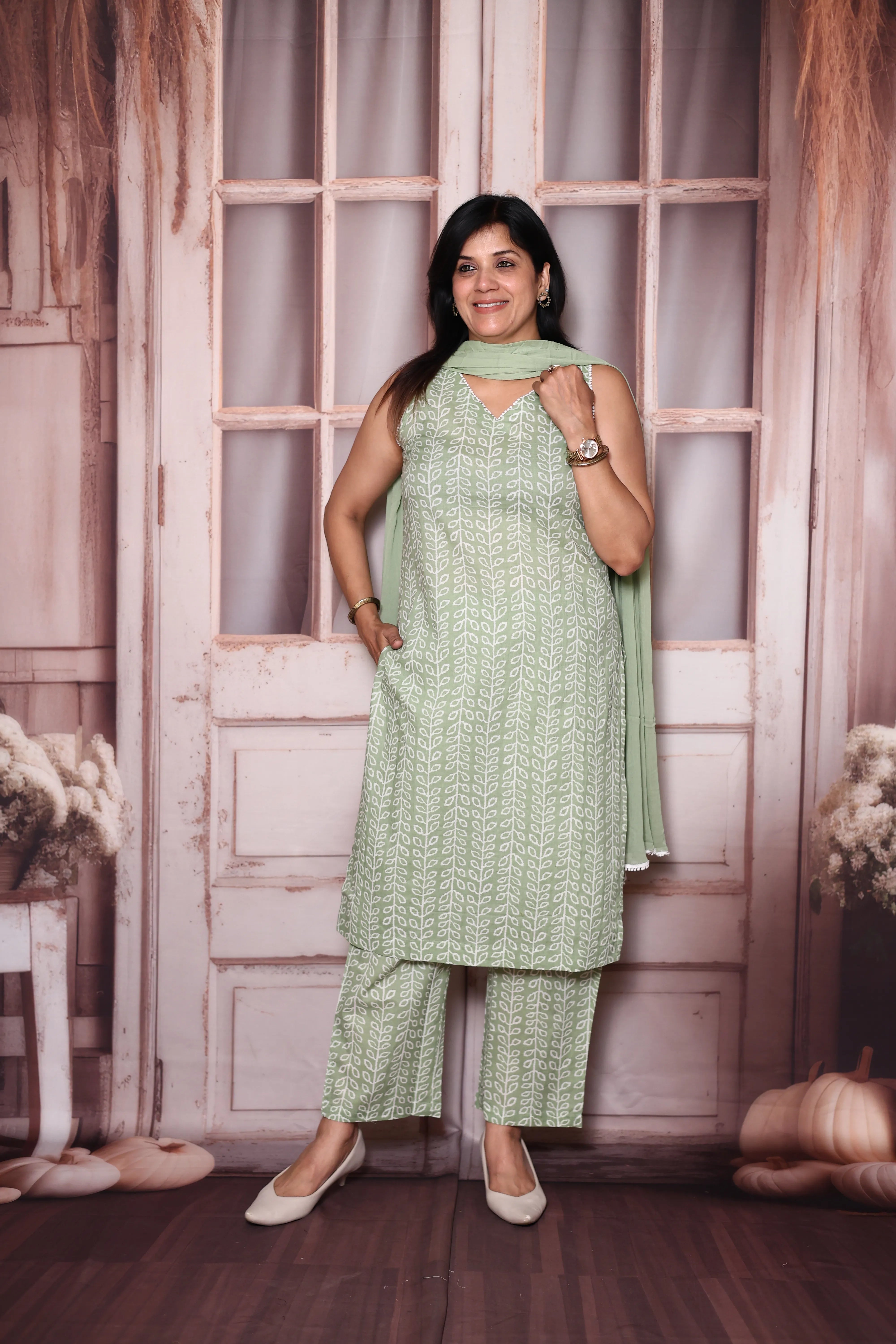 Pista green Sleeveless Printed Mul Cotton Dupatta Set | Light & Elegant Summer Ethnic Wear
