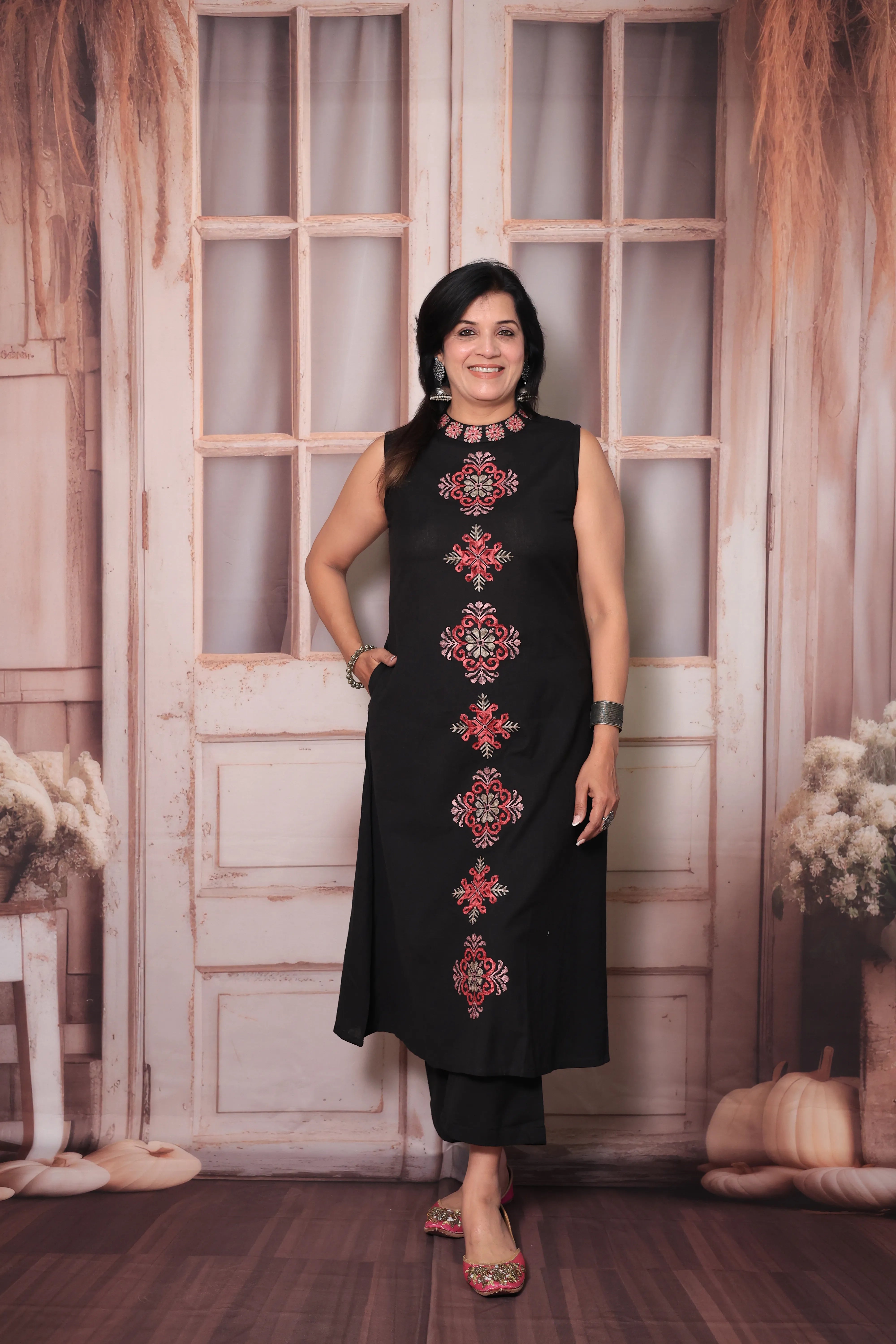 Black Sleeveless Floral Embroidered Kurta Pant Set | Attached Sleeves Design