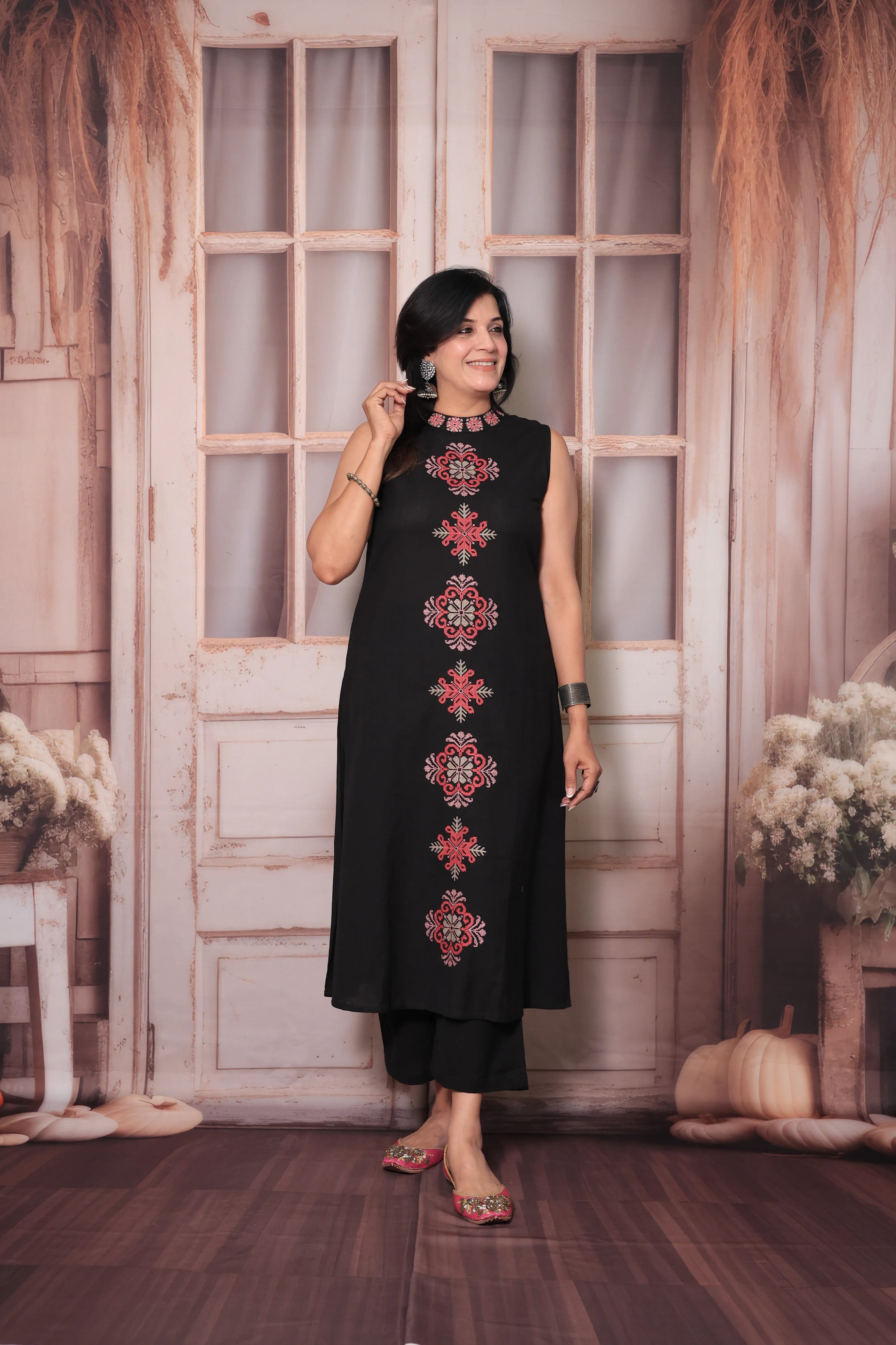 Black Sleeveless Floral Embroidered Kurta Pant Set | Attached Sleeves Design