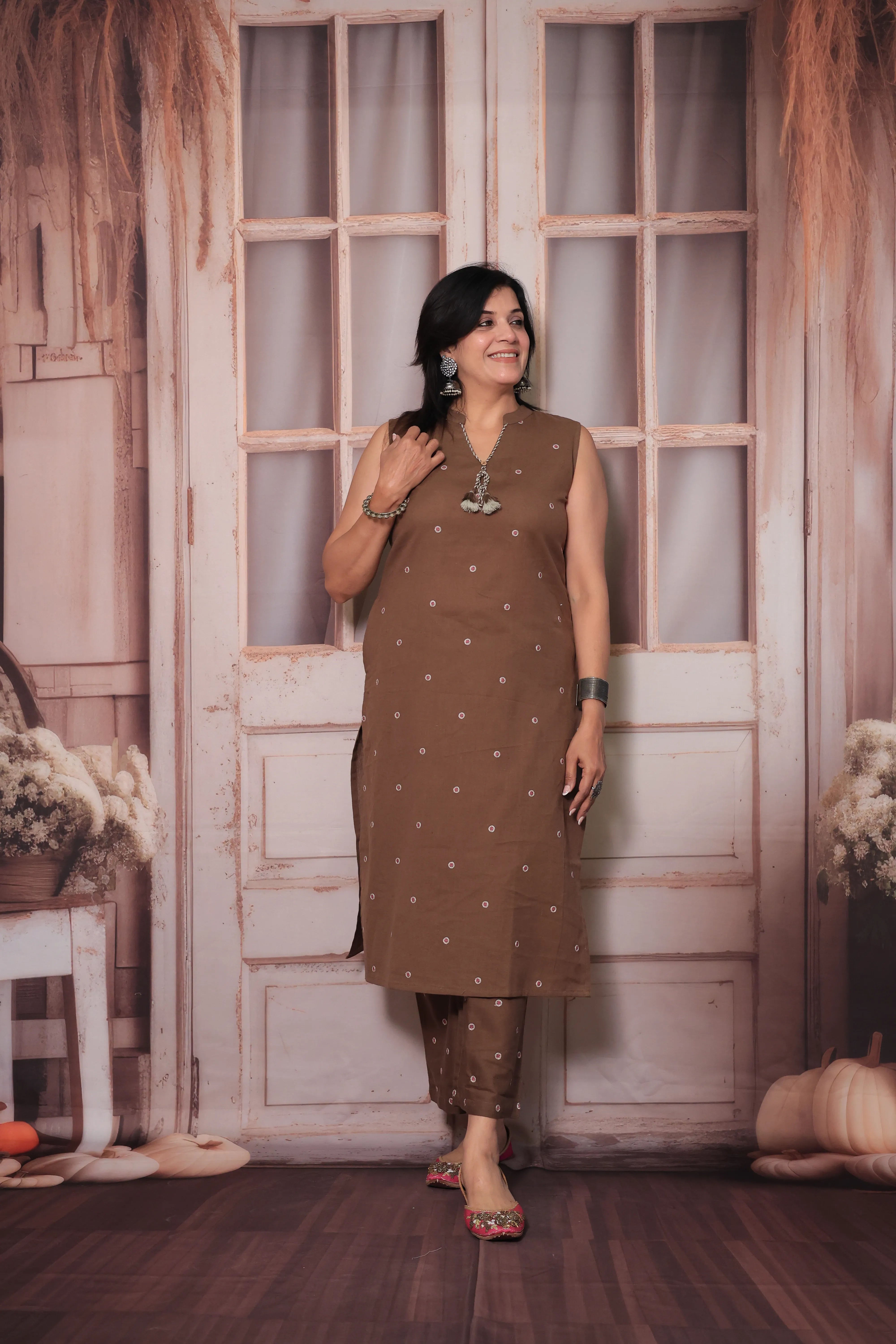 Brown Sleeveless Embroidered Kurta with Trousers Co-Ord Set | Versatile Attached Sleeves
