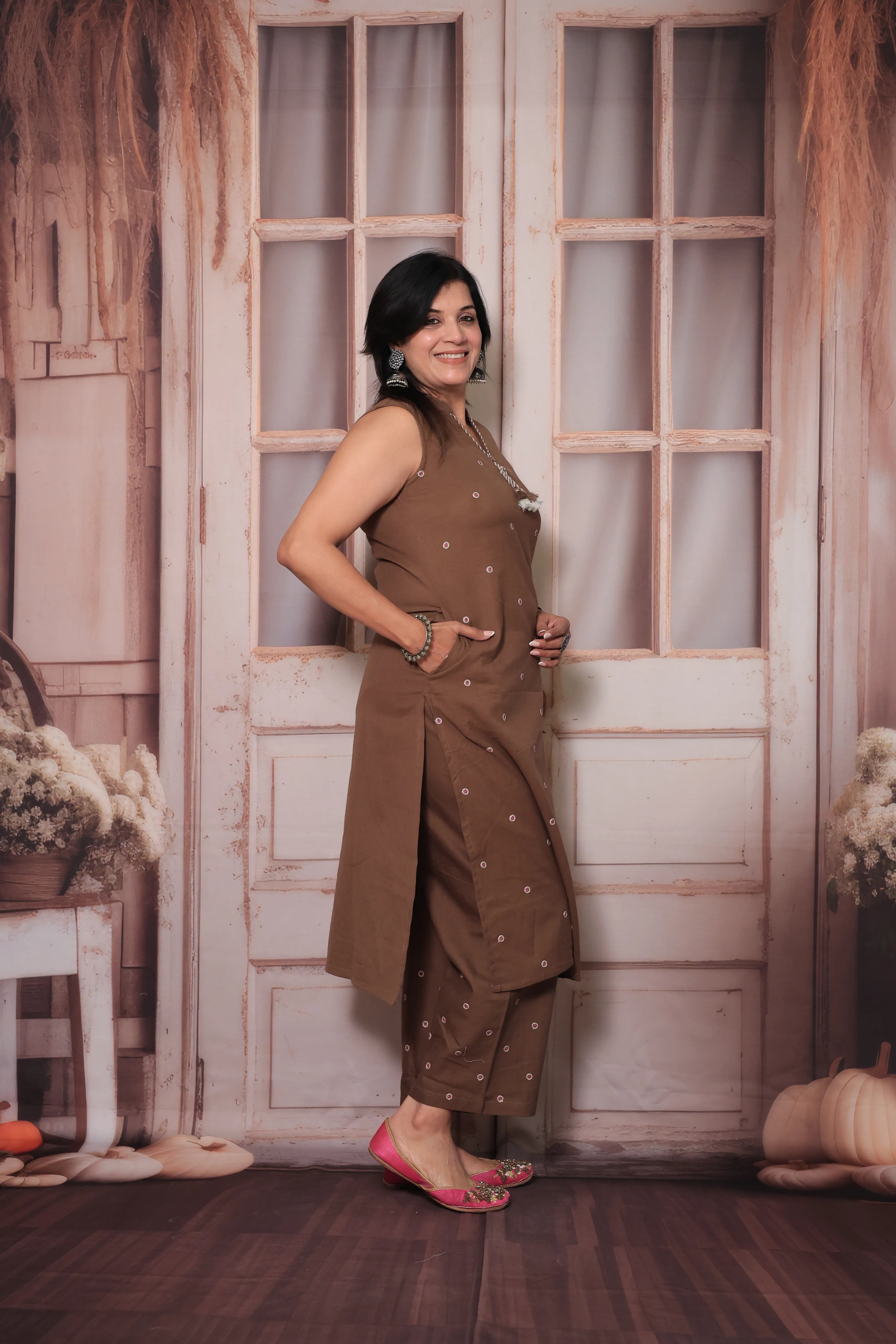 Brown Sleeveless Embroidered Kurta with Trousers Co-Ord Set | Versatile Attached Sleeves