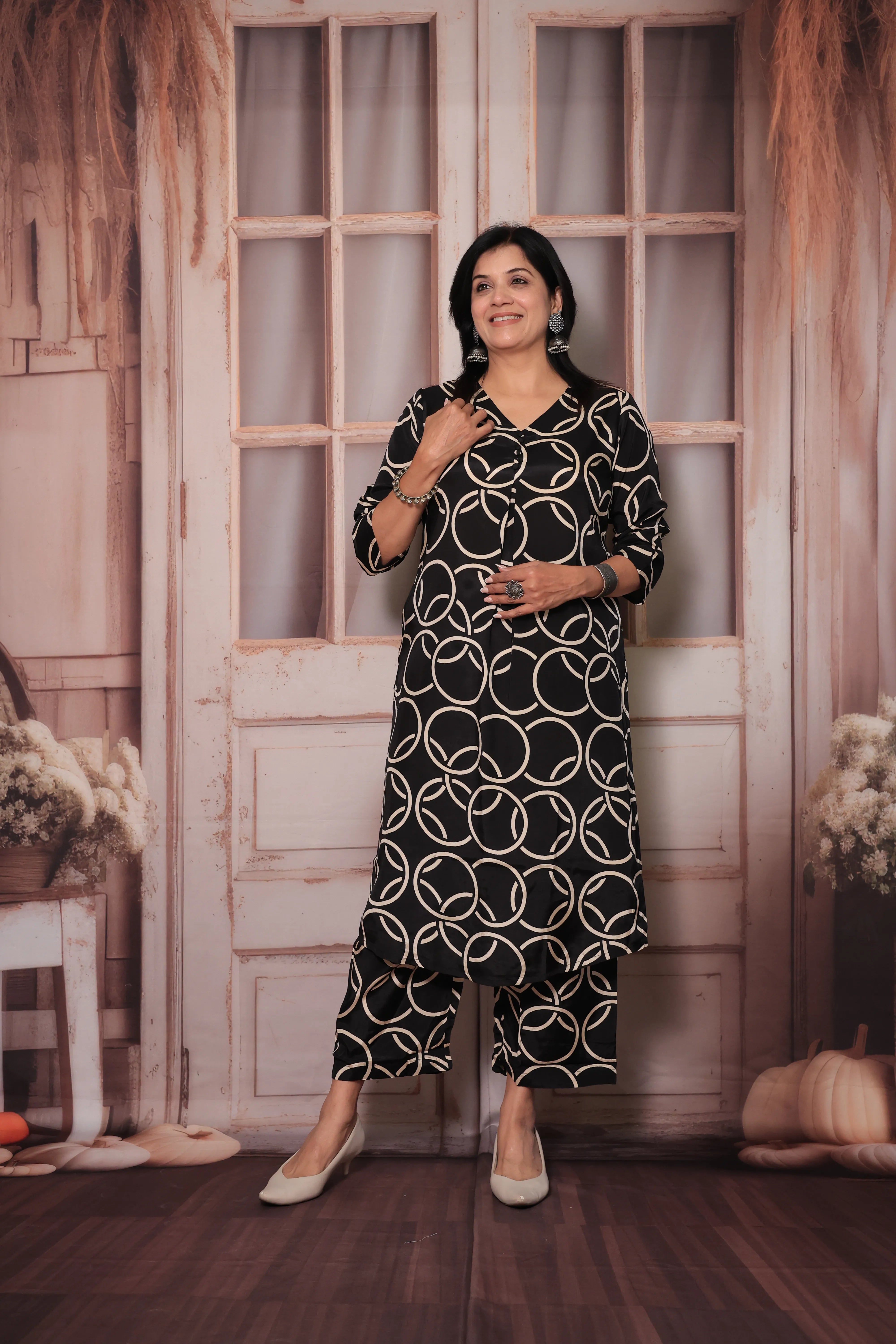 Black Straight Kurta Pant Co-Ord Set | Traditional Circle Print | Muslin Fabric Ethnic Wear