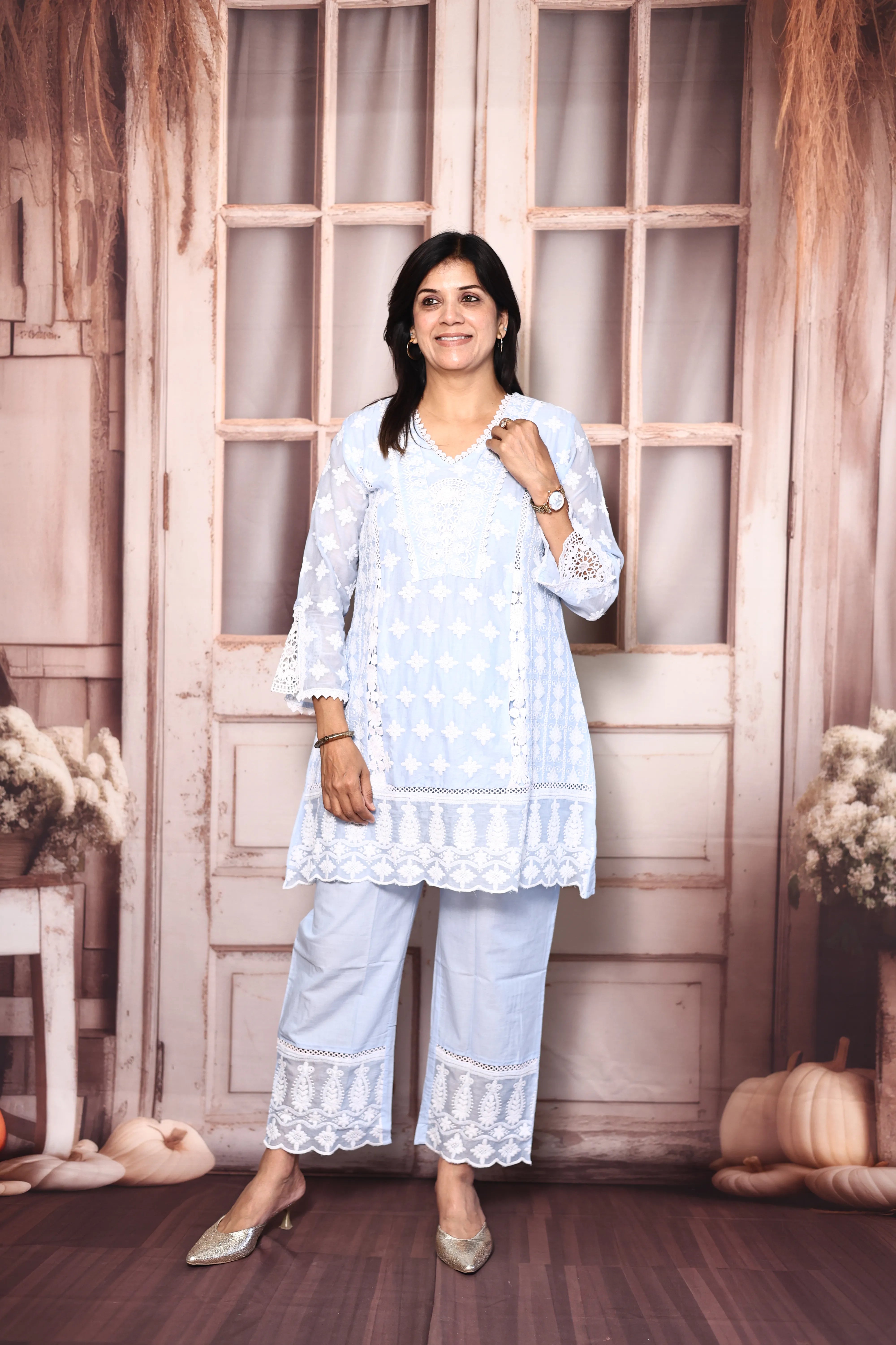 Light blue Lakhnavi Chikankari Short Kurti Pant Co-Ord Set | Pure Mul Mul Premium Wear