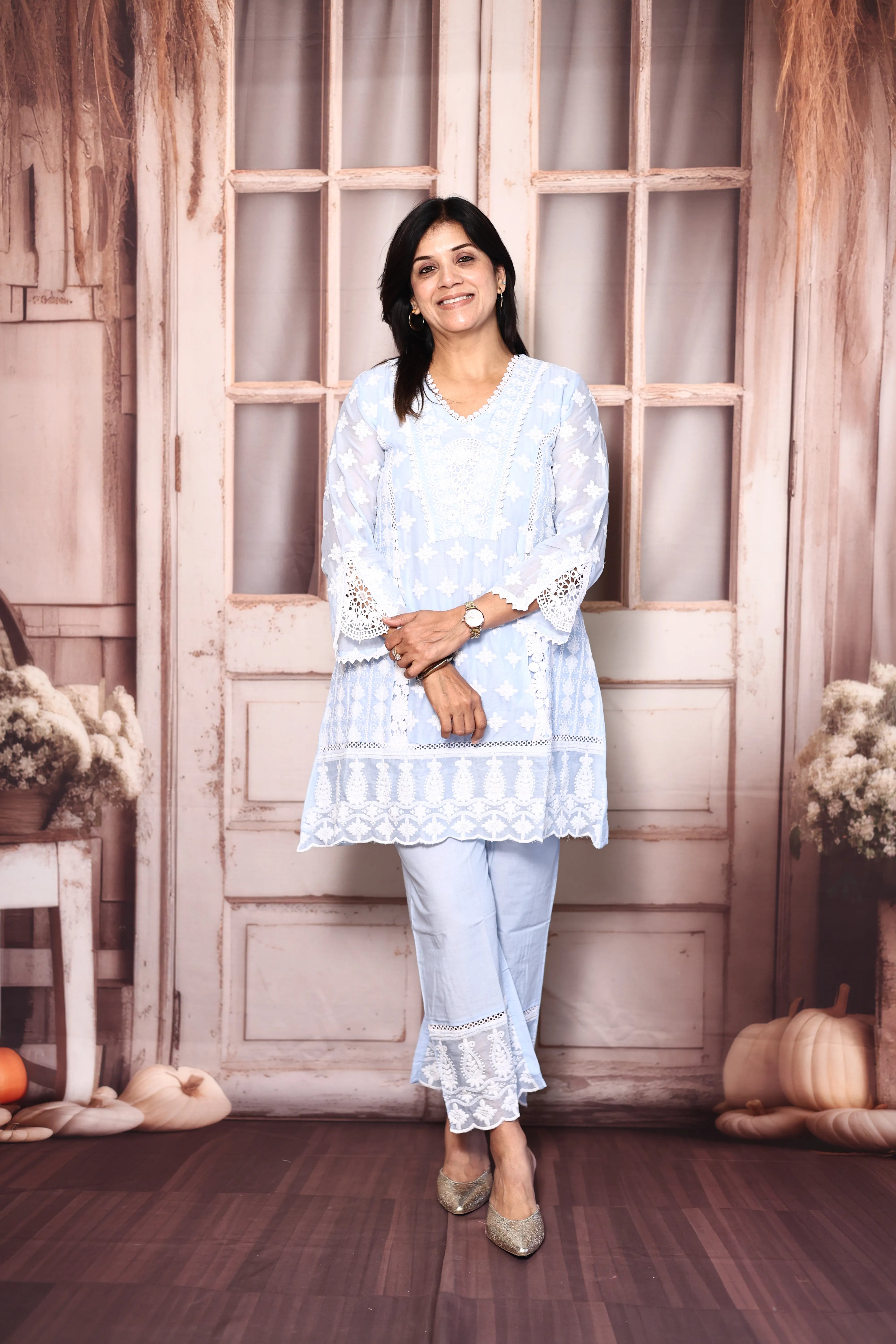 Light blue Lakhnavi Chikankari Short Kurti Pant Co-Ord Set | Pure Mul Mul Premium Wear