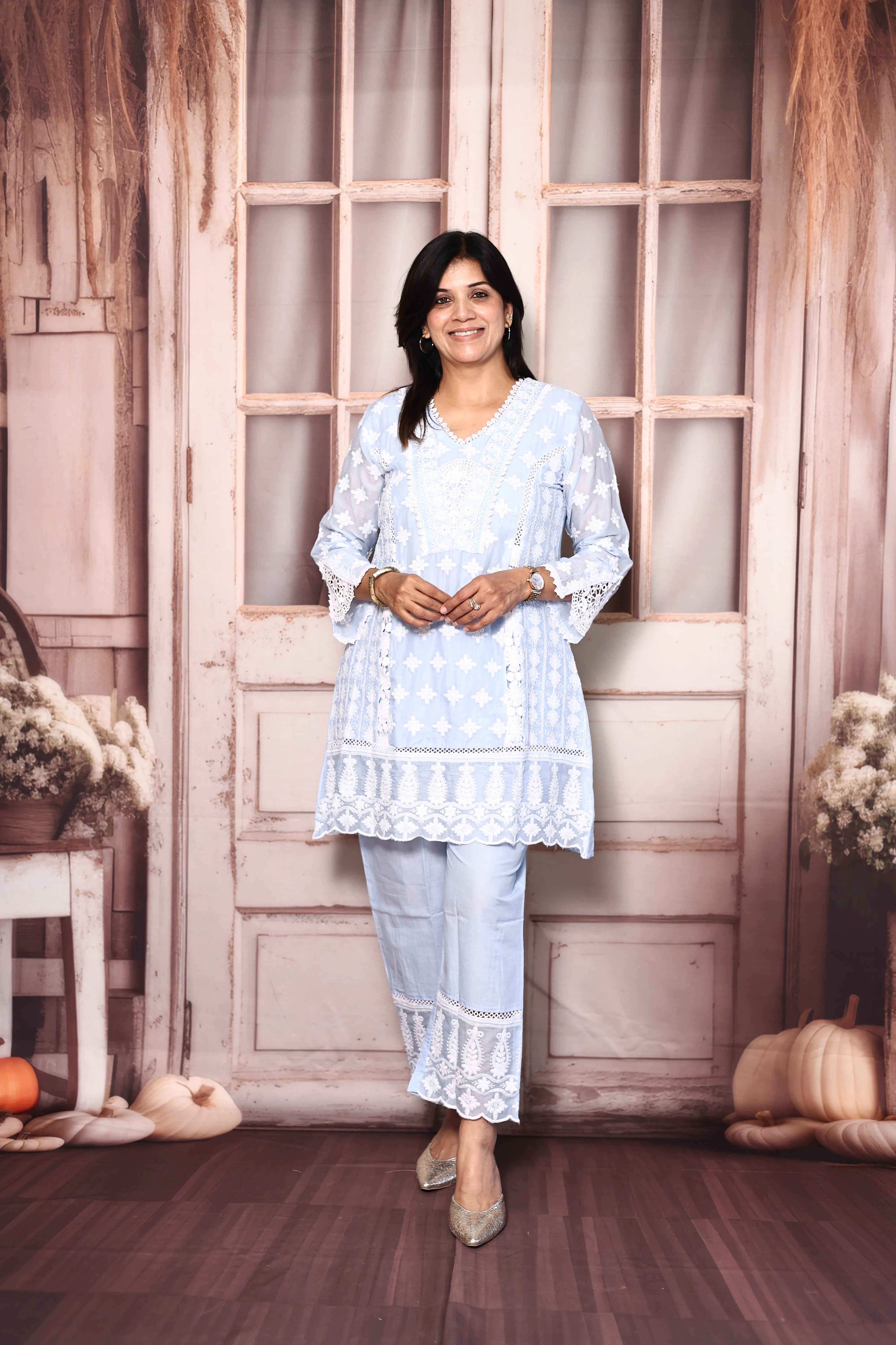 Light blue Lakhnavi Chikankari Short Kurti Pant Co-Ord Set | Pure Mul Mul Premium Wear
