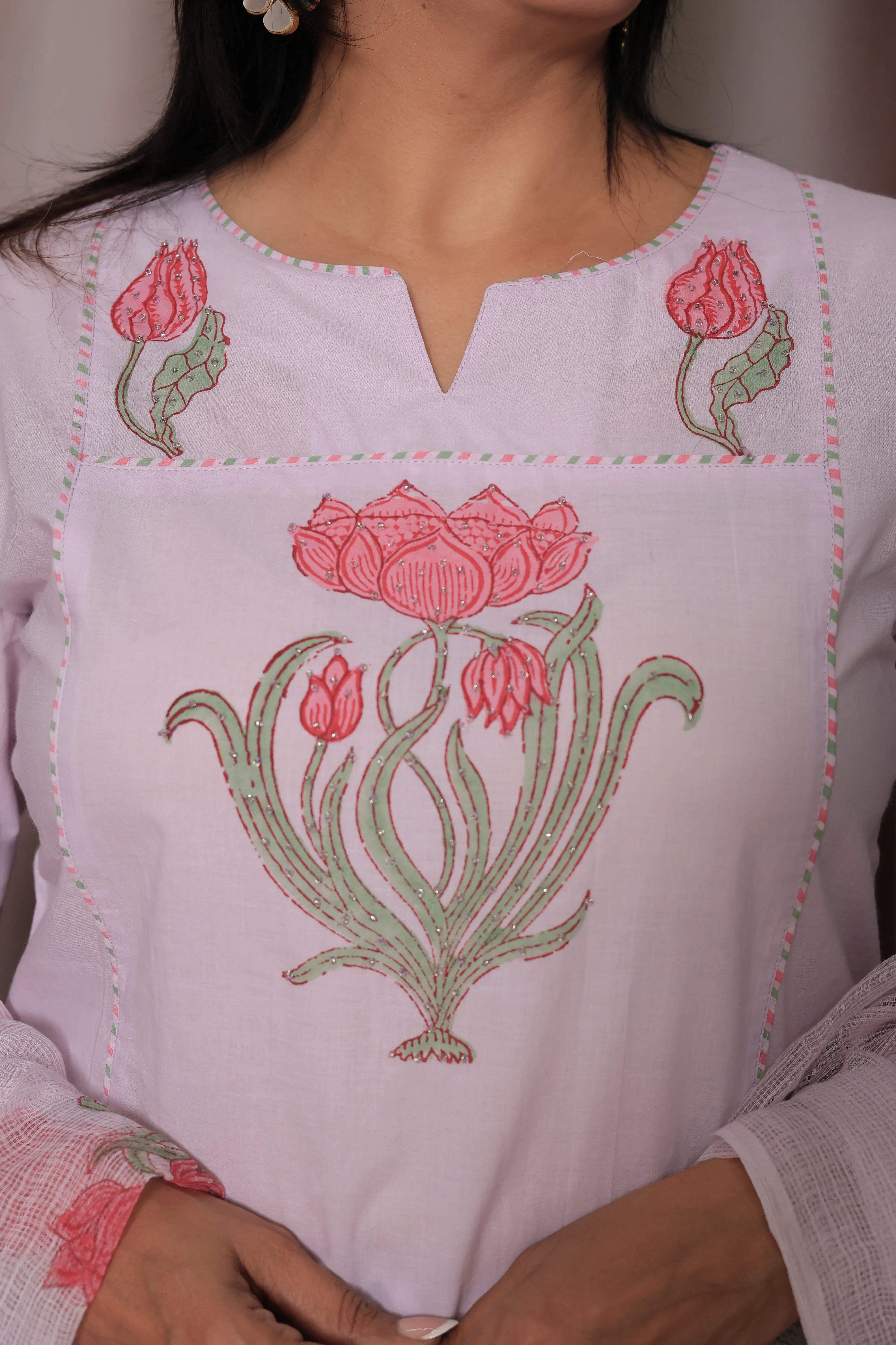 Light Lavender Kurta Pant Set with Dupatta | Pearl Work & Floral Print