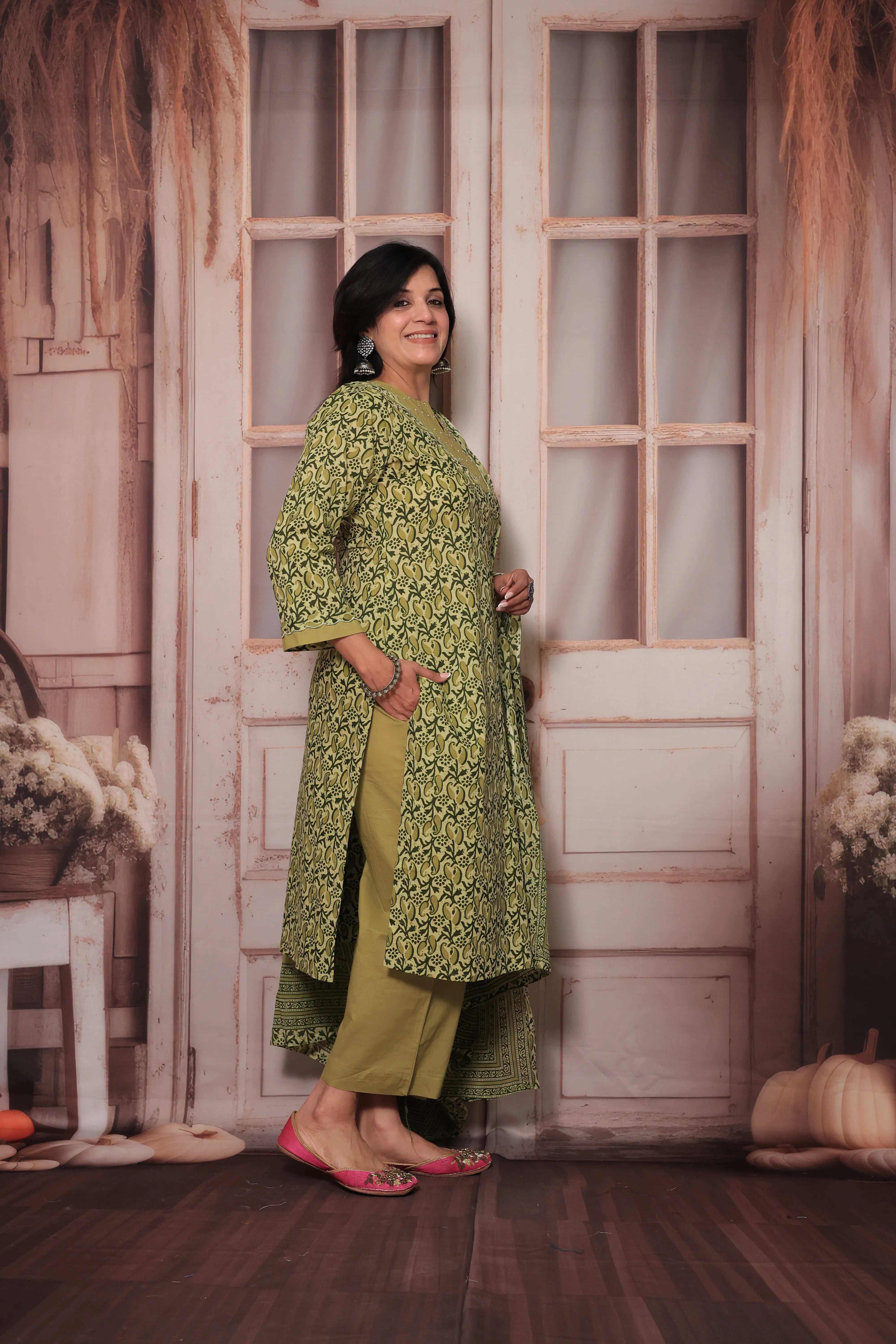 Green Yoke Embroidered Kurta Pant Set with Dupatta | Pearl Work & Floral Print