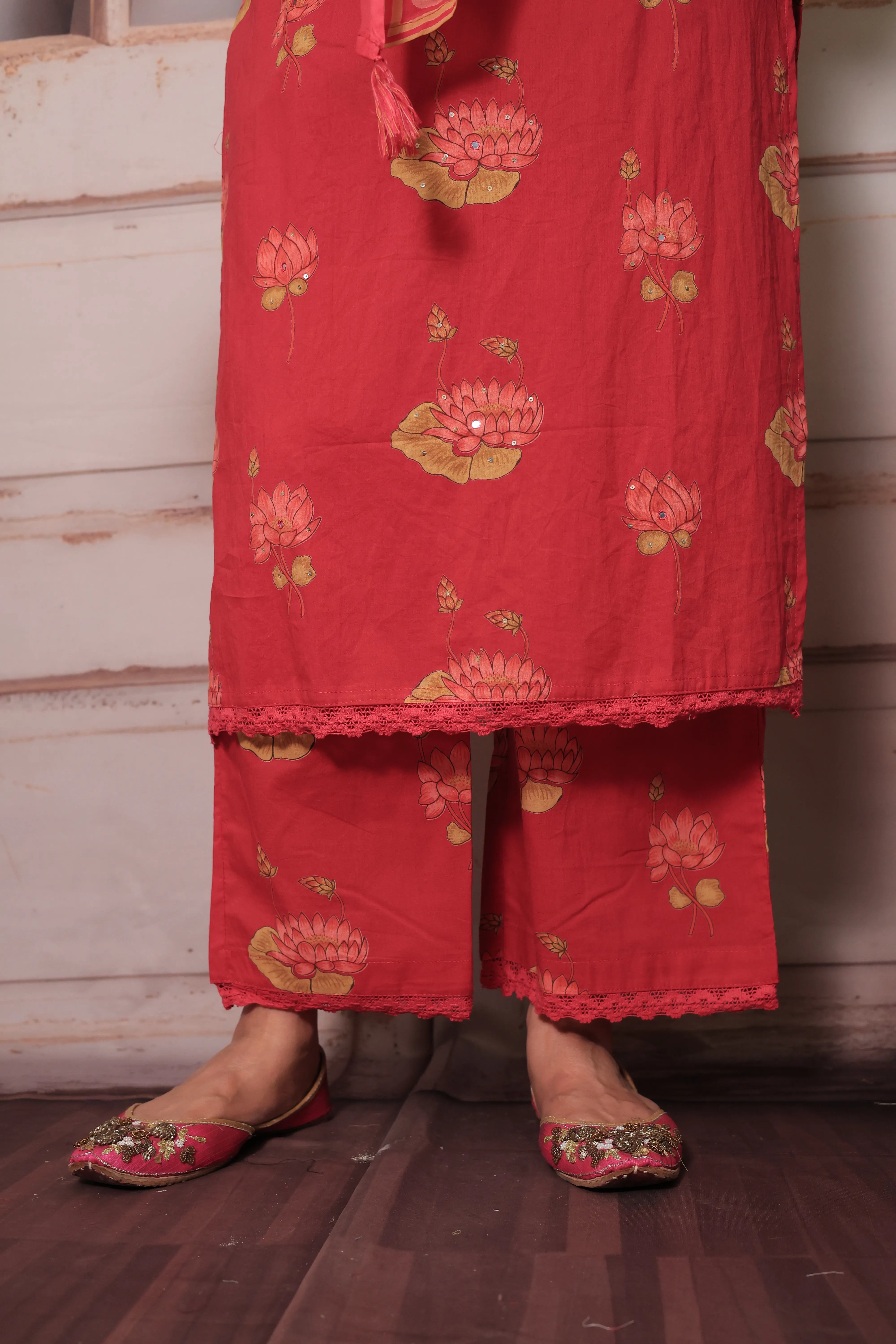 Rani Yoke Embroidered Kurta Pant Set with Dupatta | Sequin Work & Floral Print