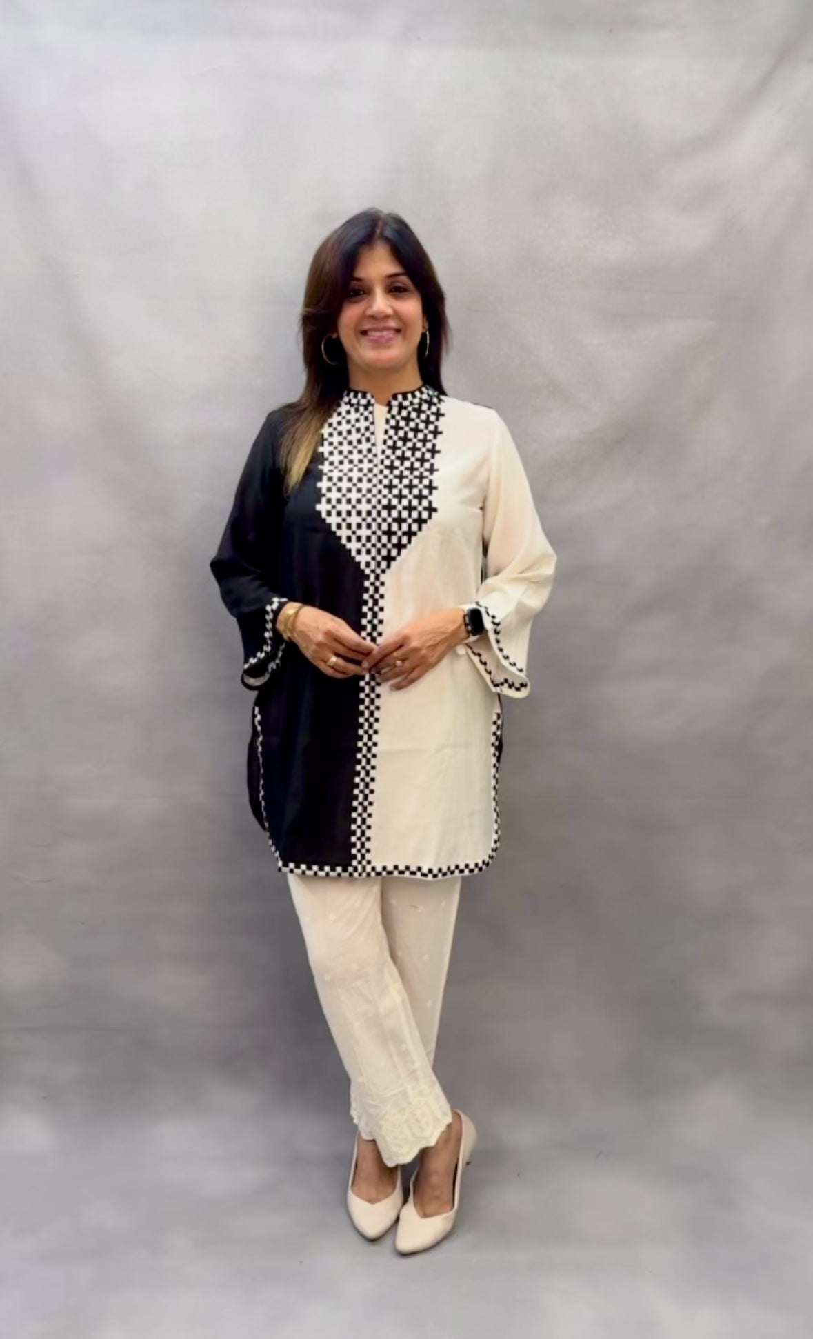 Embroidered Co-Ord Set – Muslin Top & Hokoba Cotton Bottom | Black