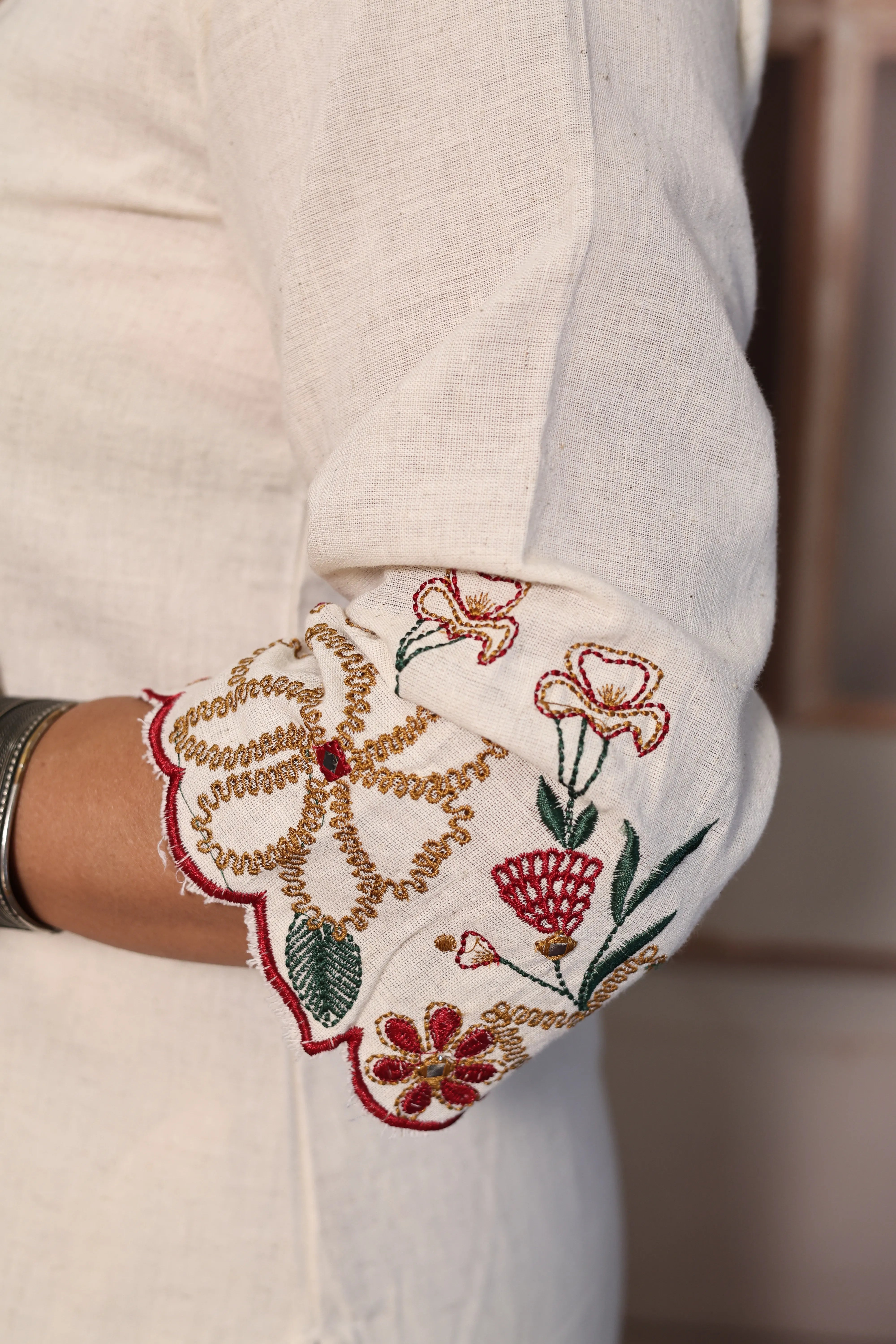 Off White Printed Dupatta Set | Floral Print, Thread Embroidery & Cut Work | Cotton Flex