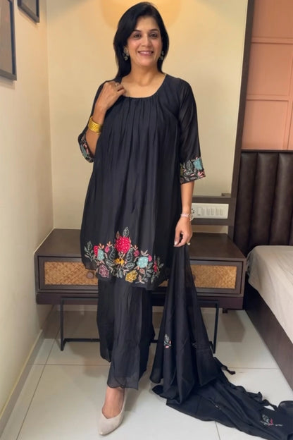 Jet Black Knee-Length Kurta Dupatta Set | Mul Chanderi | Katha Work & Appliqué Flowers