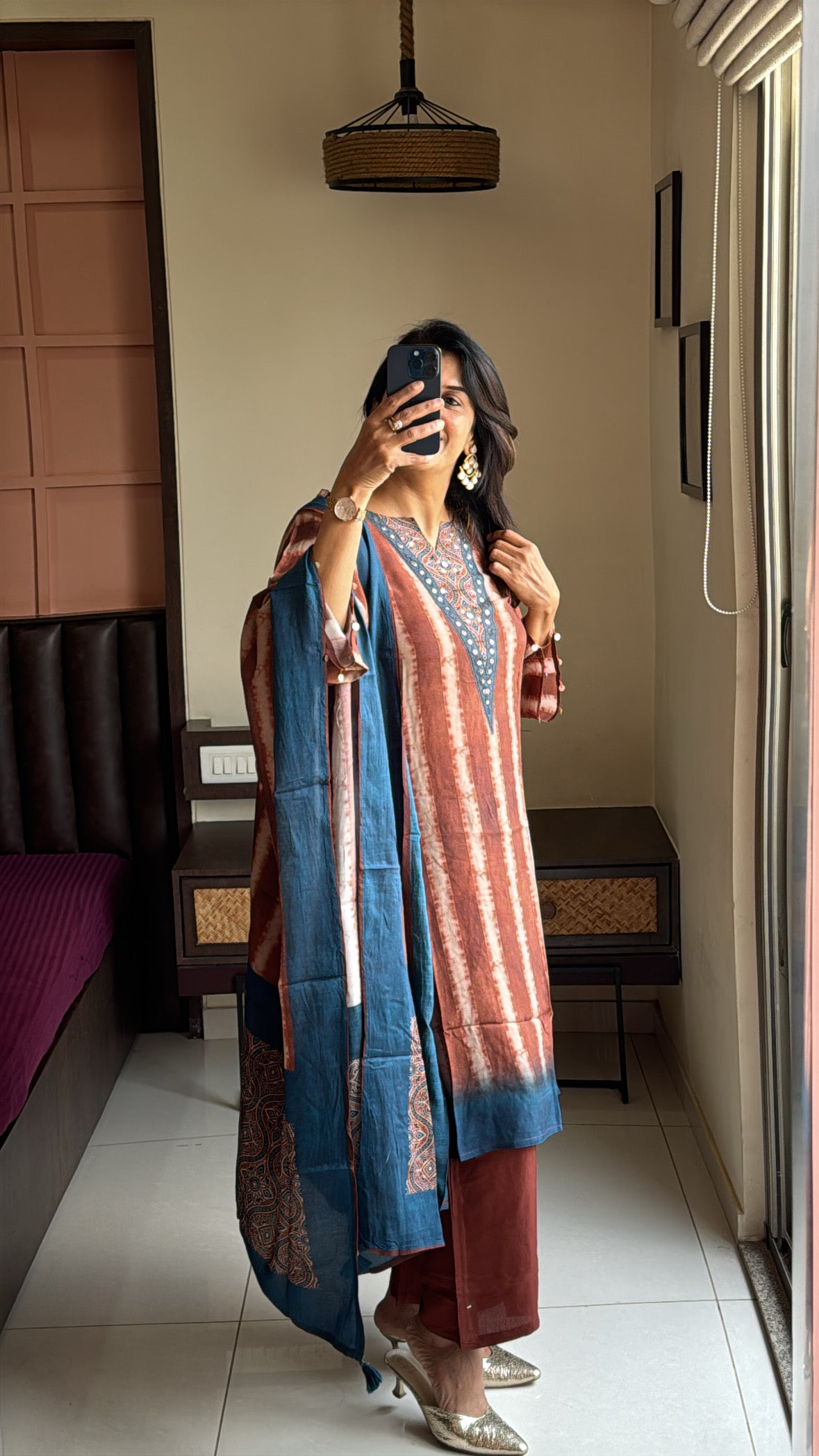 Brown & Blue Pure Crepe Dupatta Set with Kalamkari Print & Embroidery | Designer Wear for Women (Copy)