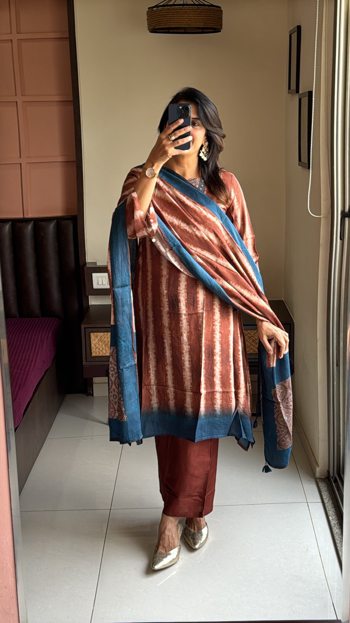Brown & Blue Pure Crepe Dupatta Set with Kalamkari Print & Embroidery | Designer Wear for Women (Copy)
