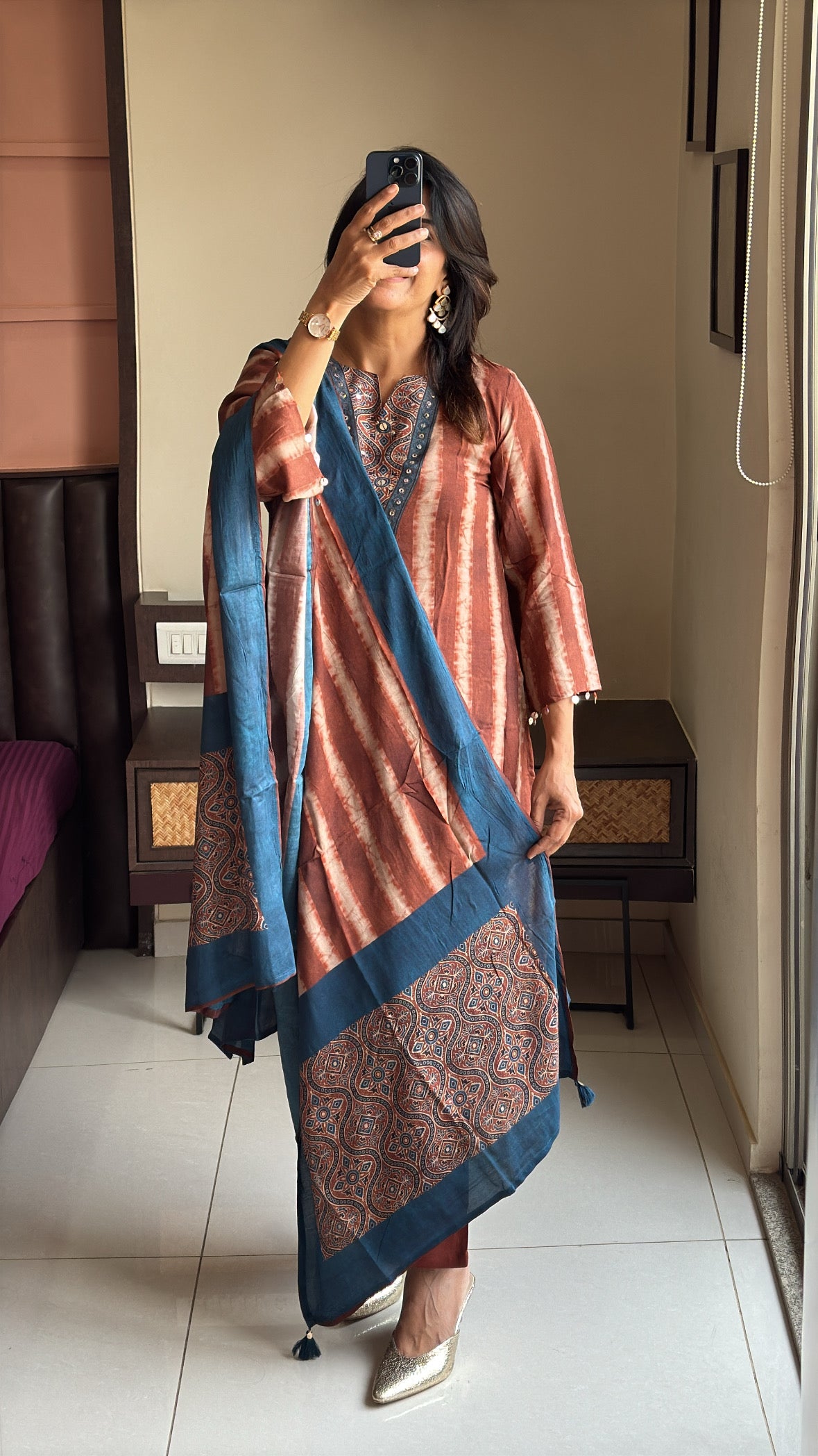 Brown & Blue Pure Crepe Dupatta Set with Kalamkari Print & Embroidery | Designer Wear for Women (Copy)