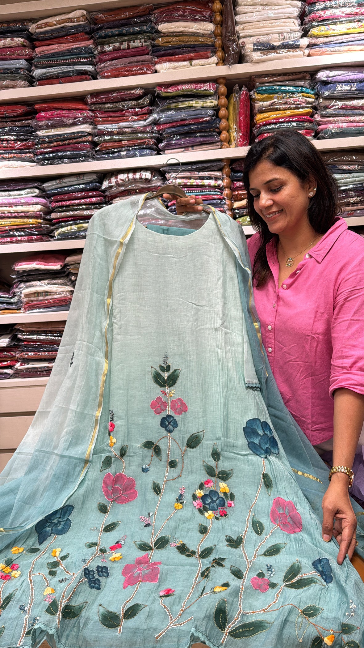 Mint Green Dual Shade Hand Work Kurta Pant with Dupatta Set | Thread Embroidery | Pure Mul Chanderi