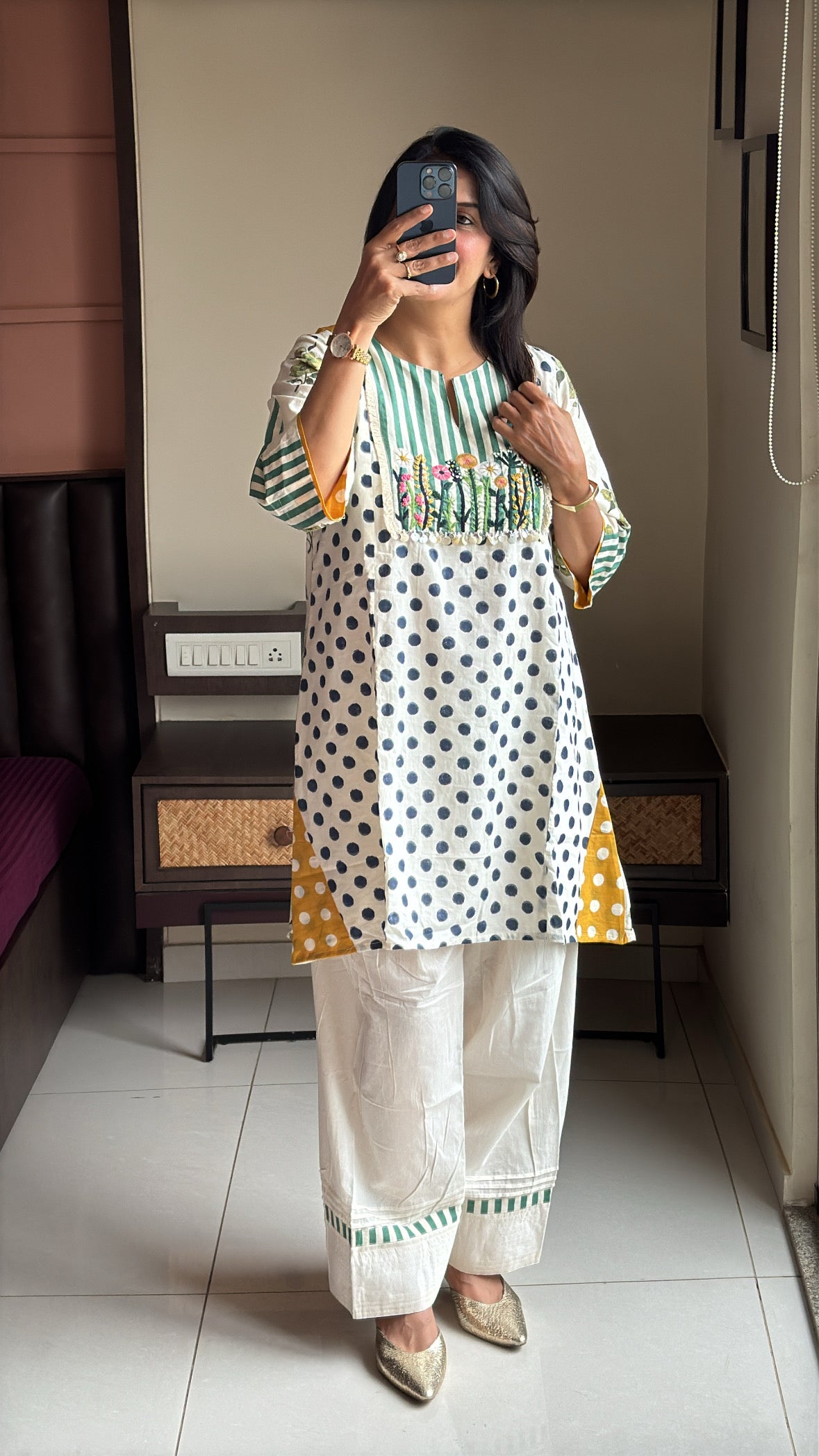 White Short Kurti with Farsi Salwar Co-Ord Set | Polka Dot Print & Thread Embroidery | Pure Mul Mul