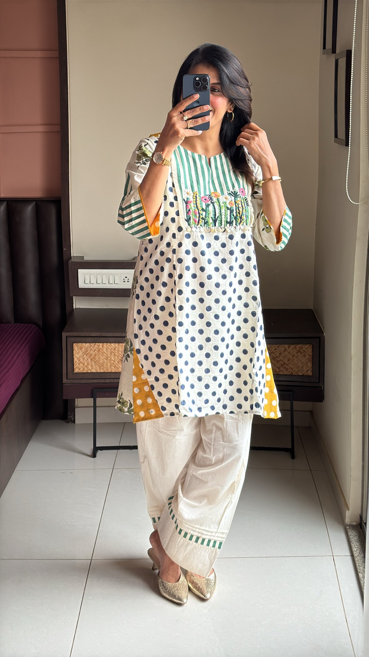 White Short Kurti with Farsi Salwar Co-Ord Set | Polka Dot Print & Thread Embroidery | Pure Mul Mul