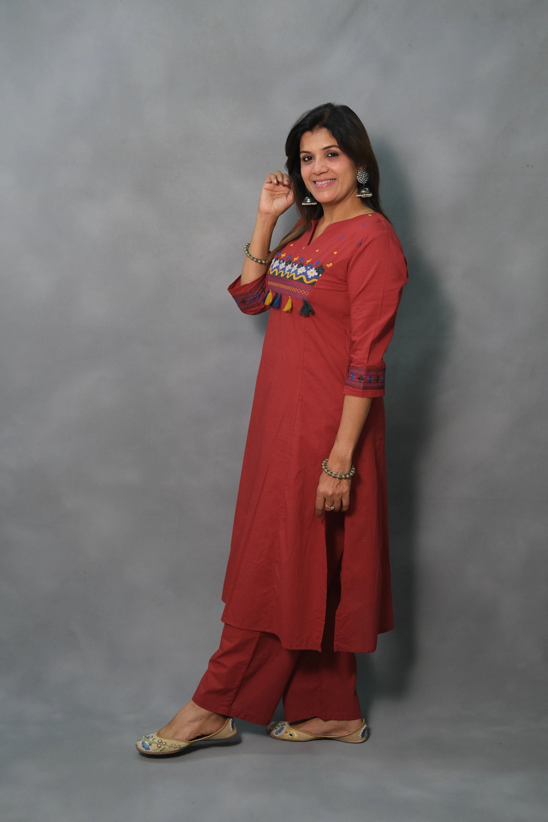 Embroidered Cotton Kurta Pant Set – Elegant Ethnic Wear | Maroon