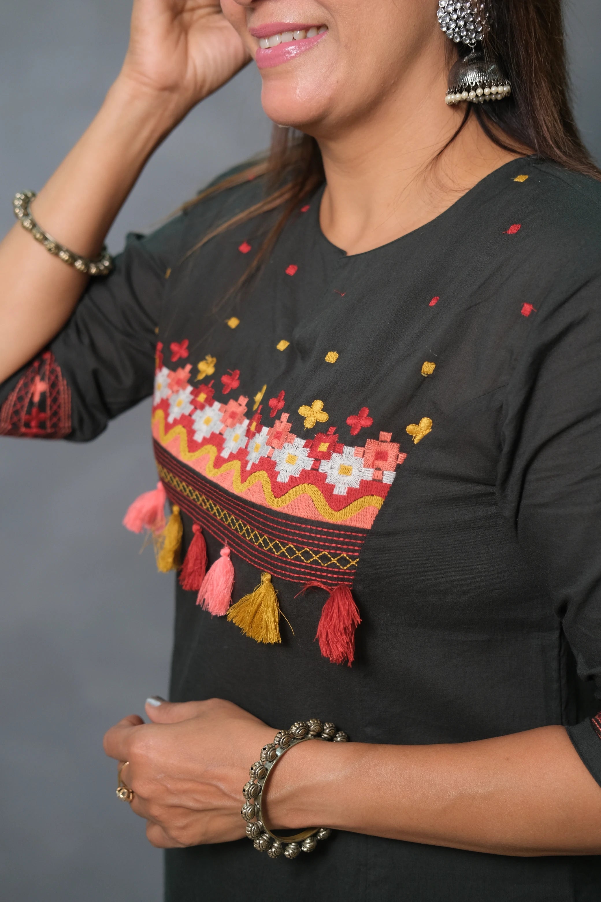 Embroidered Cotton Kurta Pant Set – Elegant Ethnic Wear | Green