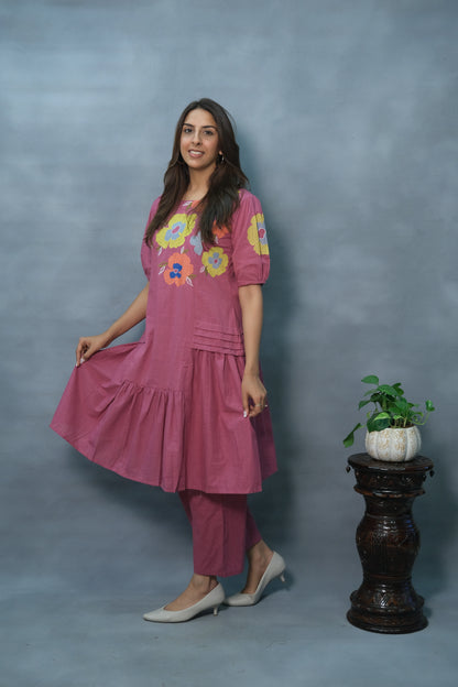Magenta Embroidered Cotton Kurta Pant Set – Elegant Ethnic Wear