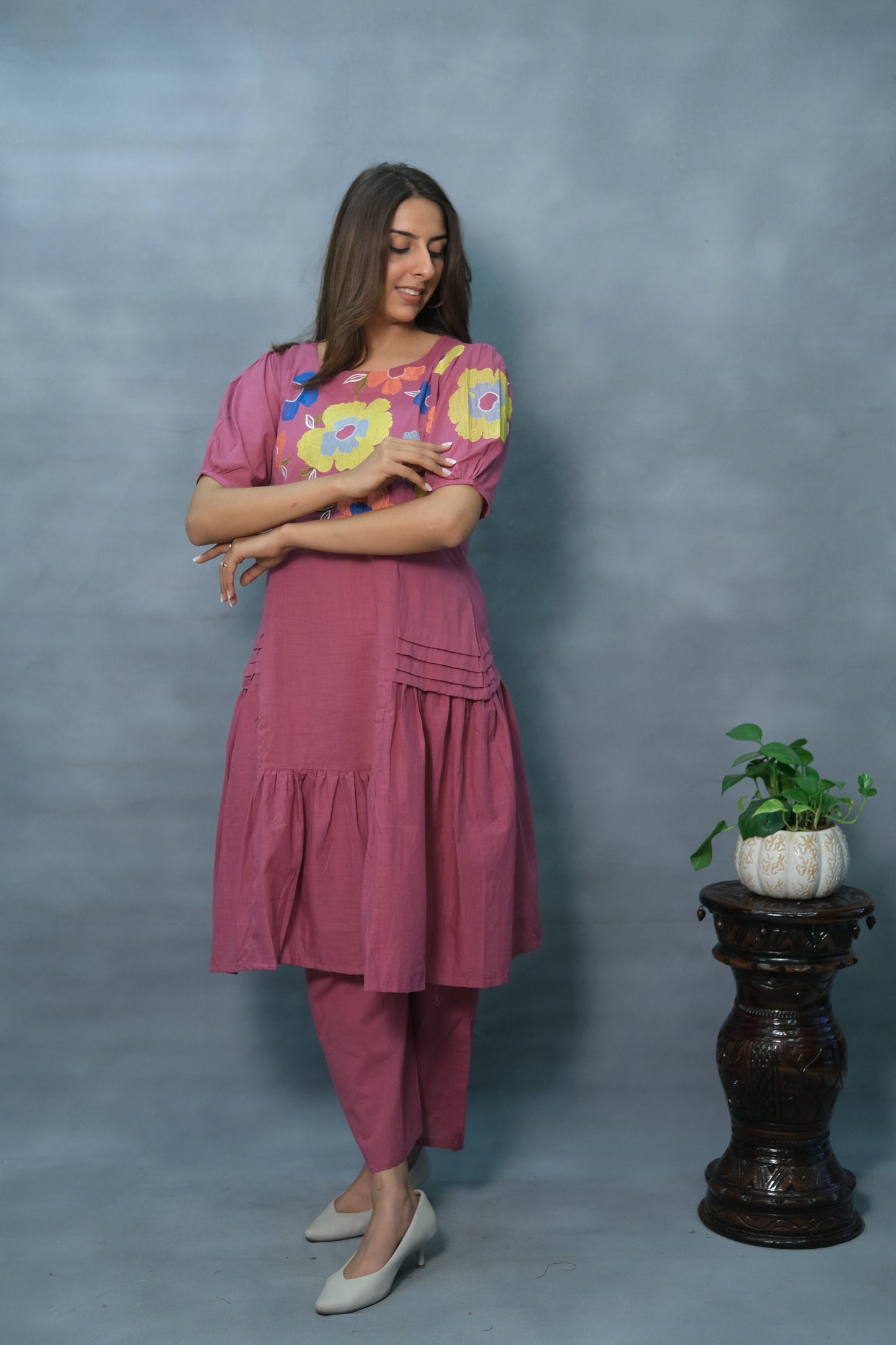 Magenta Embroidered Cotton Kurta Pant Set – Elegant Ethnic Wear
