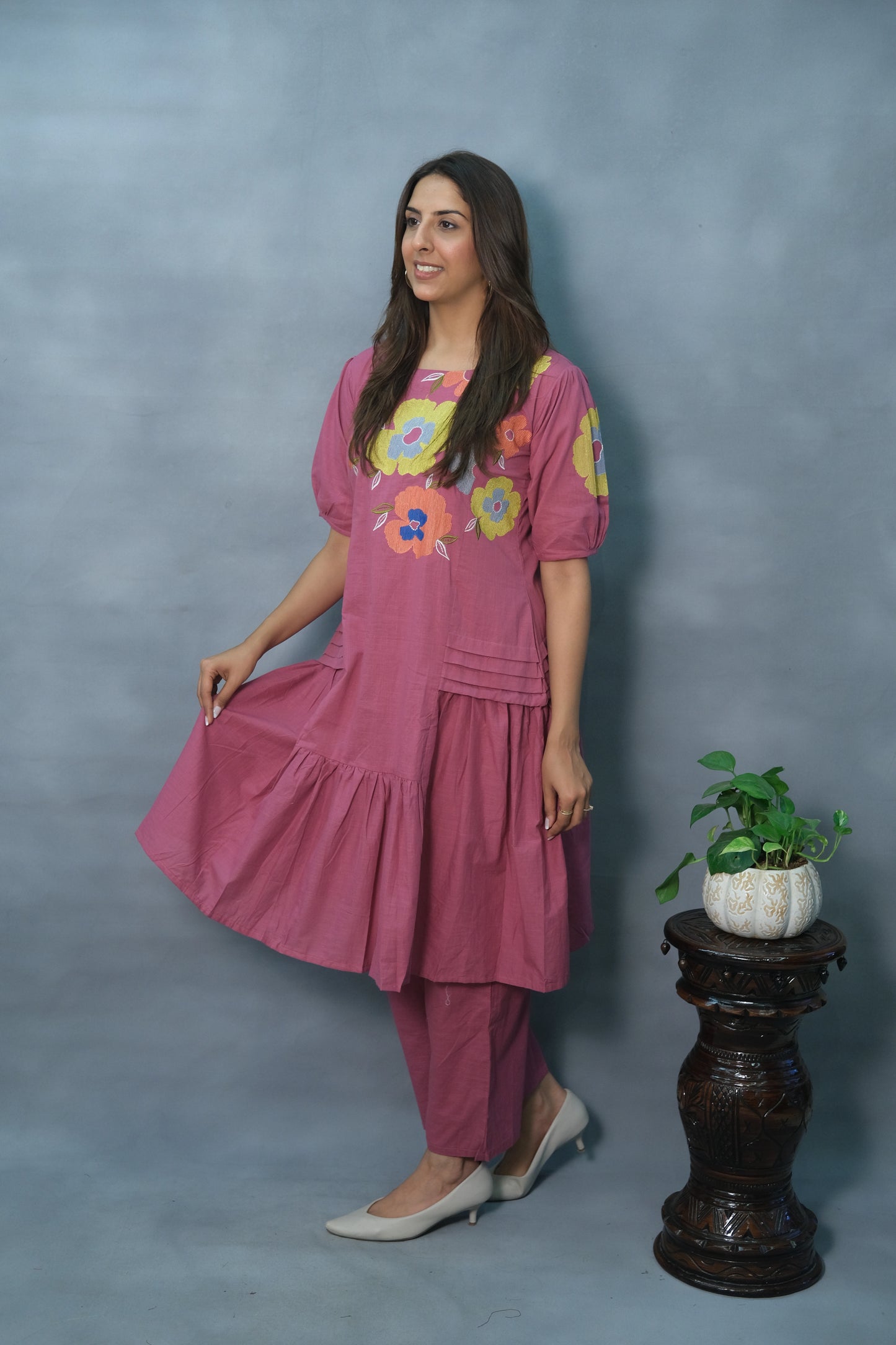 Magenta Embroidered Cotton Kurta Pant Set – Elegant Ethnic Wear