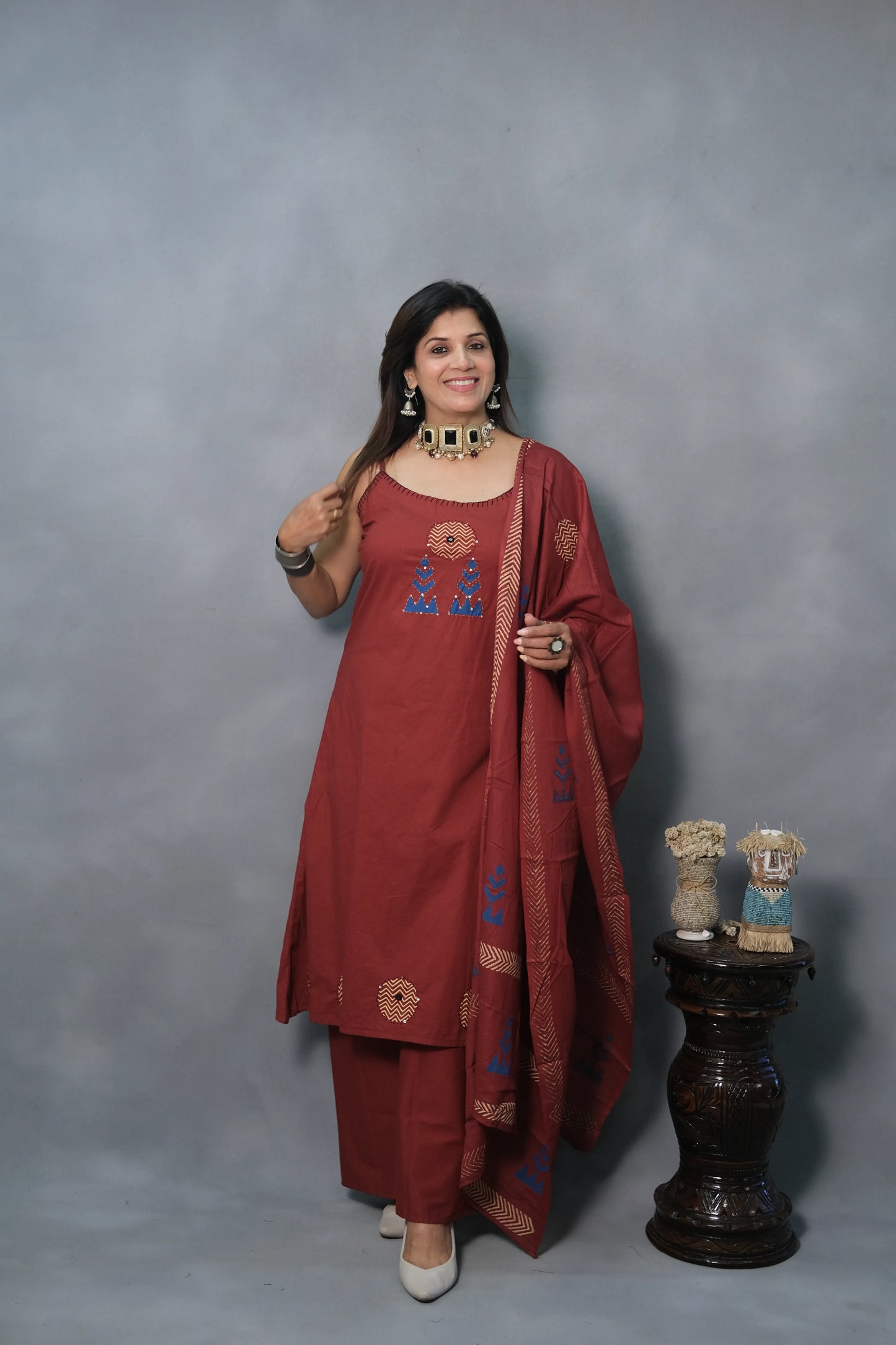 Red Spaghetti Kurta Dupatta Set with Appliqué Work | Soft Cotton