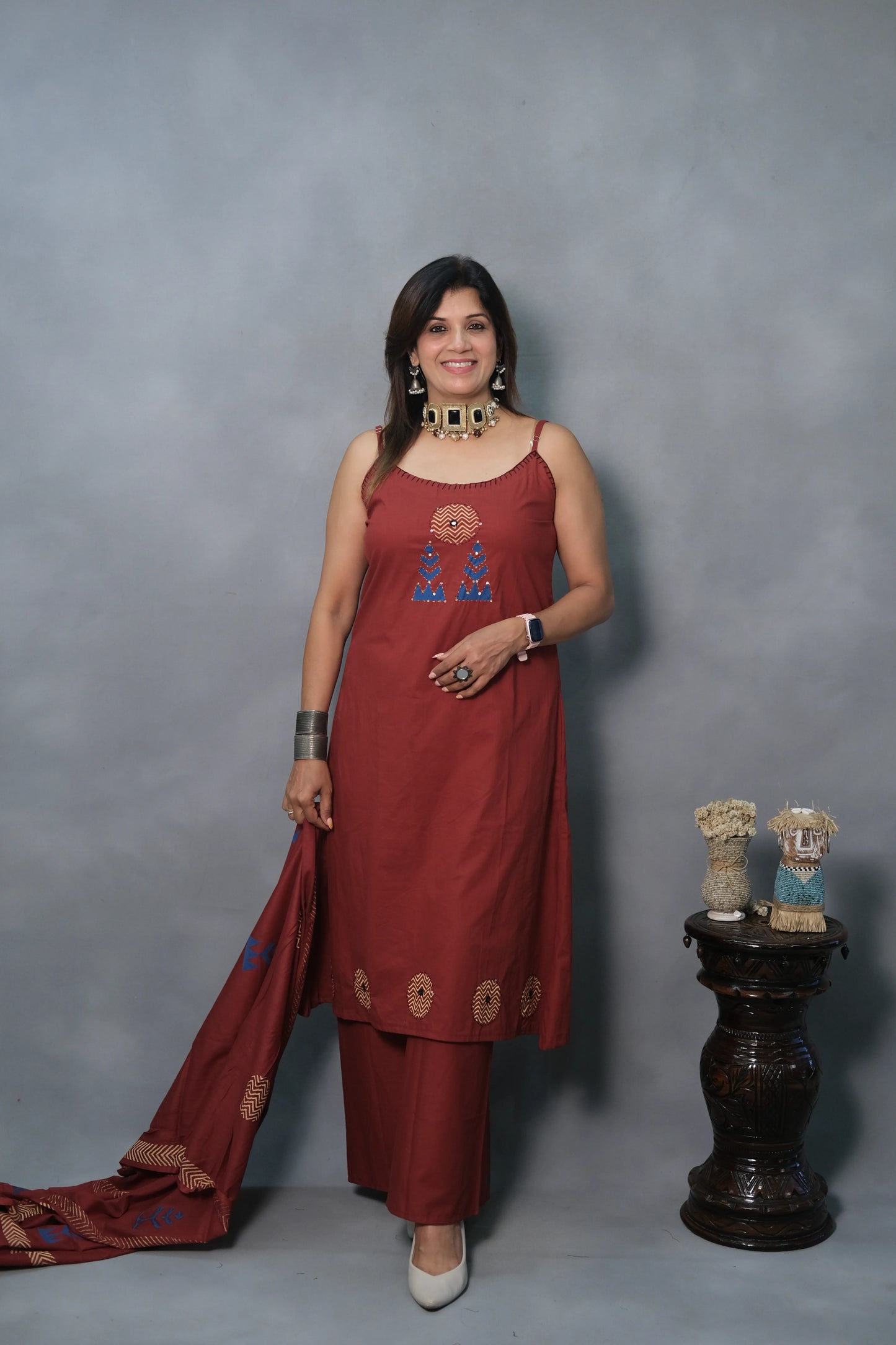 Red Spaghetti Kurta Dupatta Set with Appliqué Work | Soft Cotton