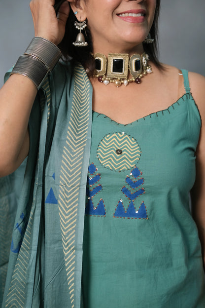 Green Turquoise Spaghetti Kurta Dupatta Set with Appliqué Work | Soft Cotton
