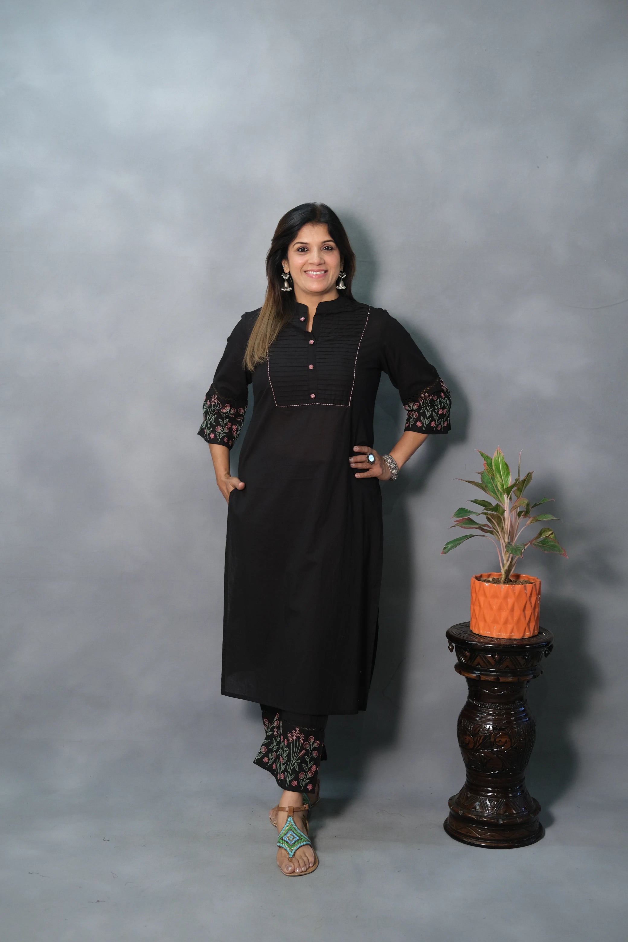 Black Embroidered Kurta Pant Set | Soft Cotton