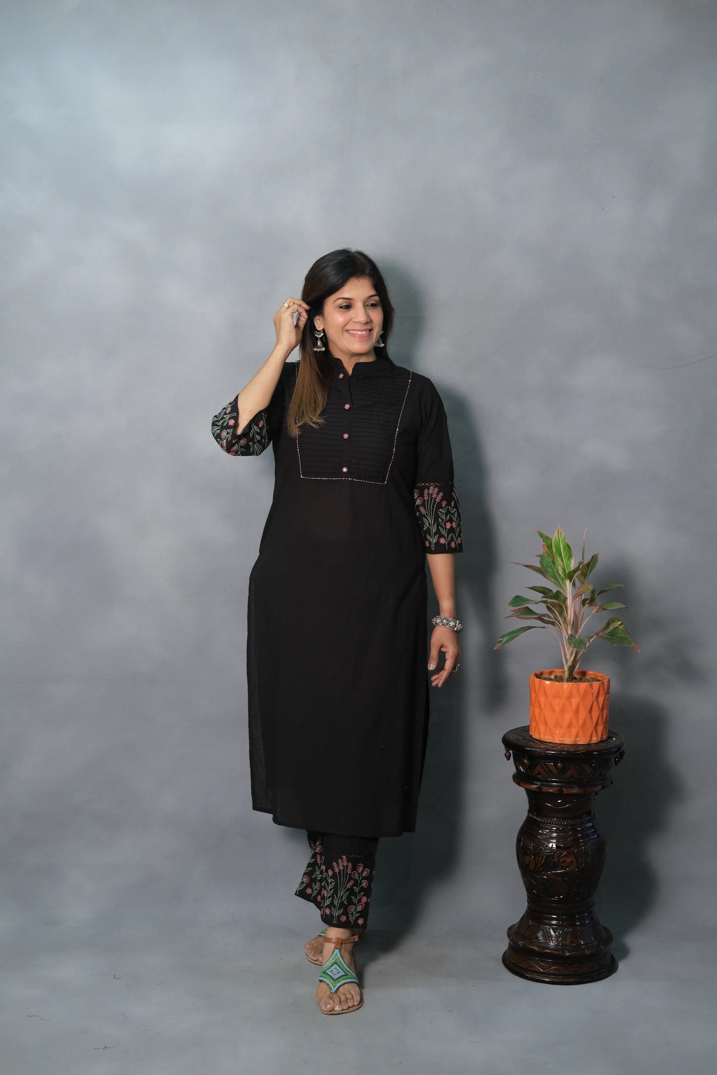 Black Embroidered Kurta Pant Set | Soft Cotton
