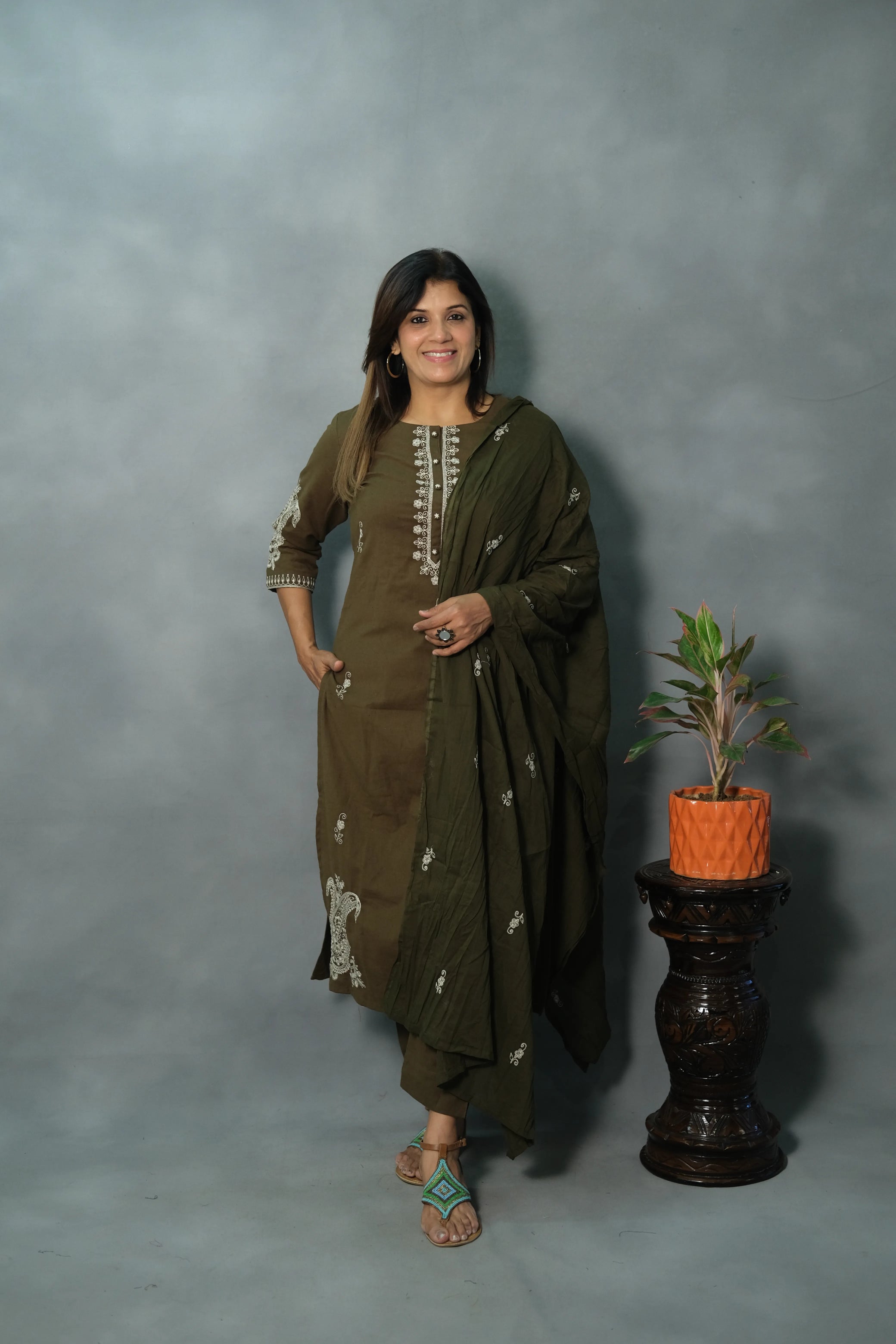 Mehndi Green Embroidered Dupatta Set | Pure Cotton Fabric