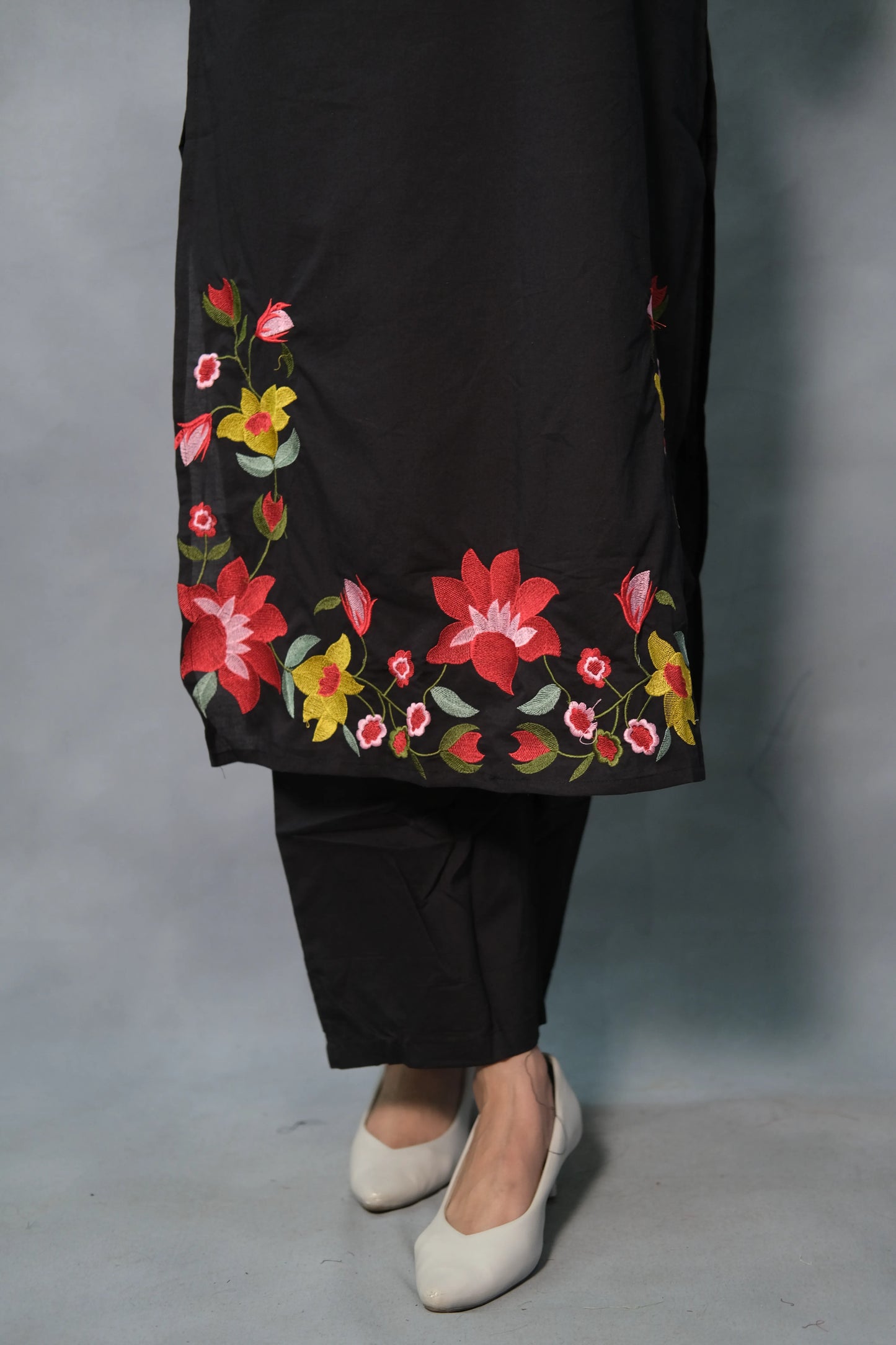 Floral Embroidered Black Kurta Pant Set | Soft Cotton