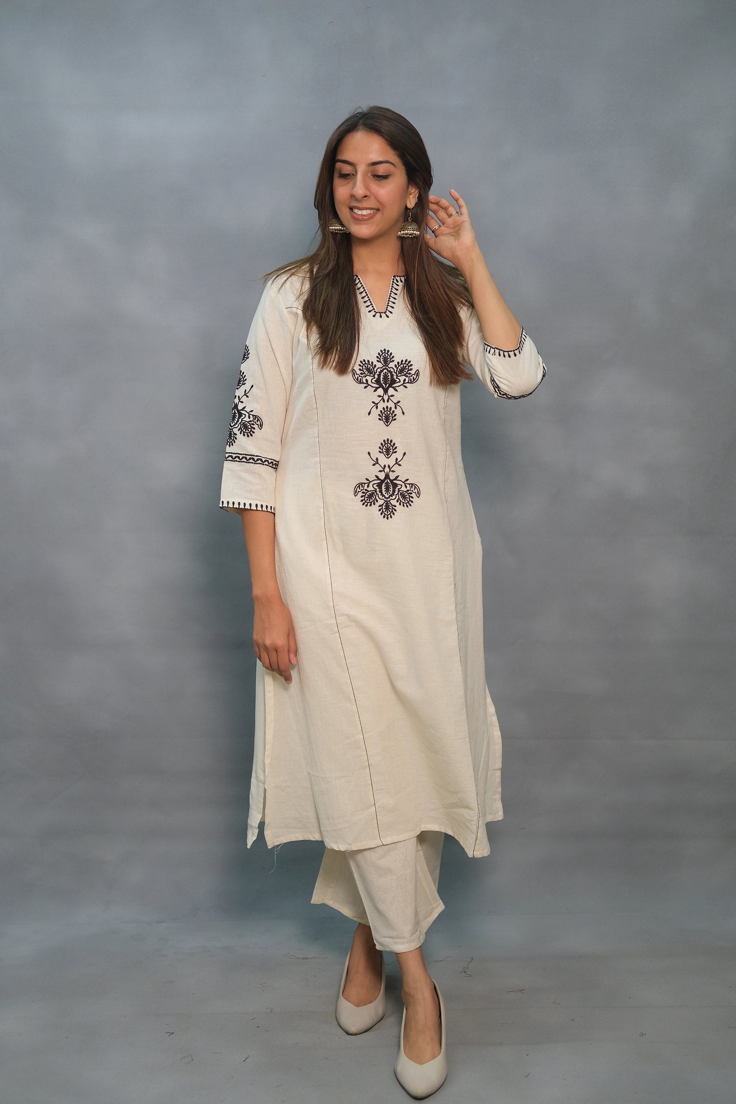 Embroidered Flex Cotton Two-Piece Set – Graceful & Comfortable Ethnic Wear