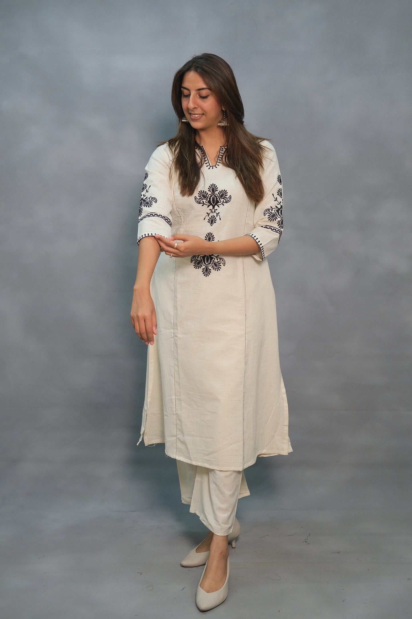 Embroidered Flex Cotton Two-Piece Set – Graceful & Comfortable Ethnic Wear