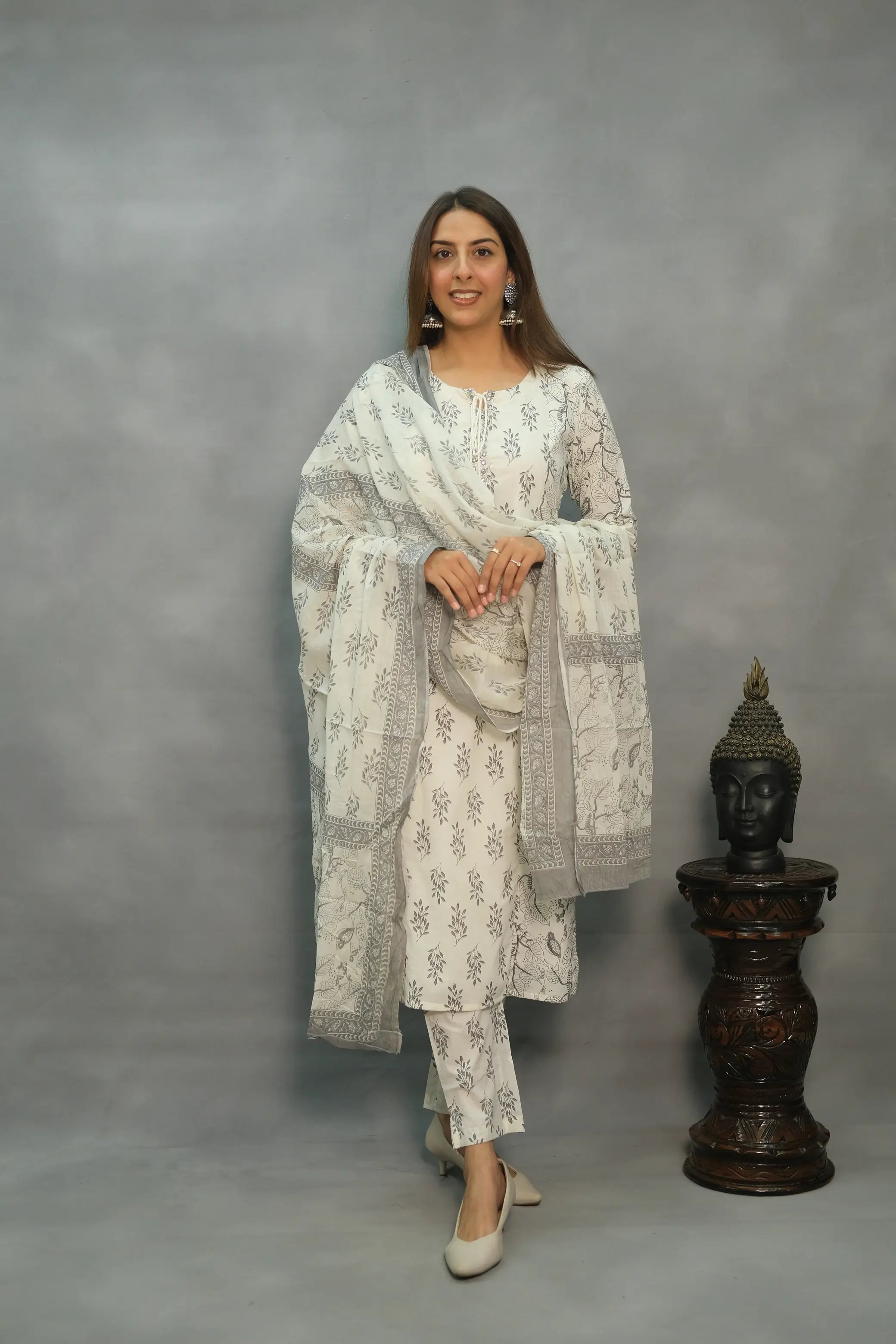 Elegant Soft Cotton 3-Piece Set – Comfortable & Stylish Ethnic Wear