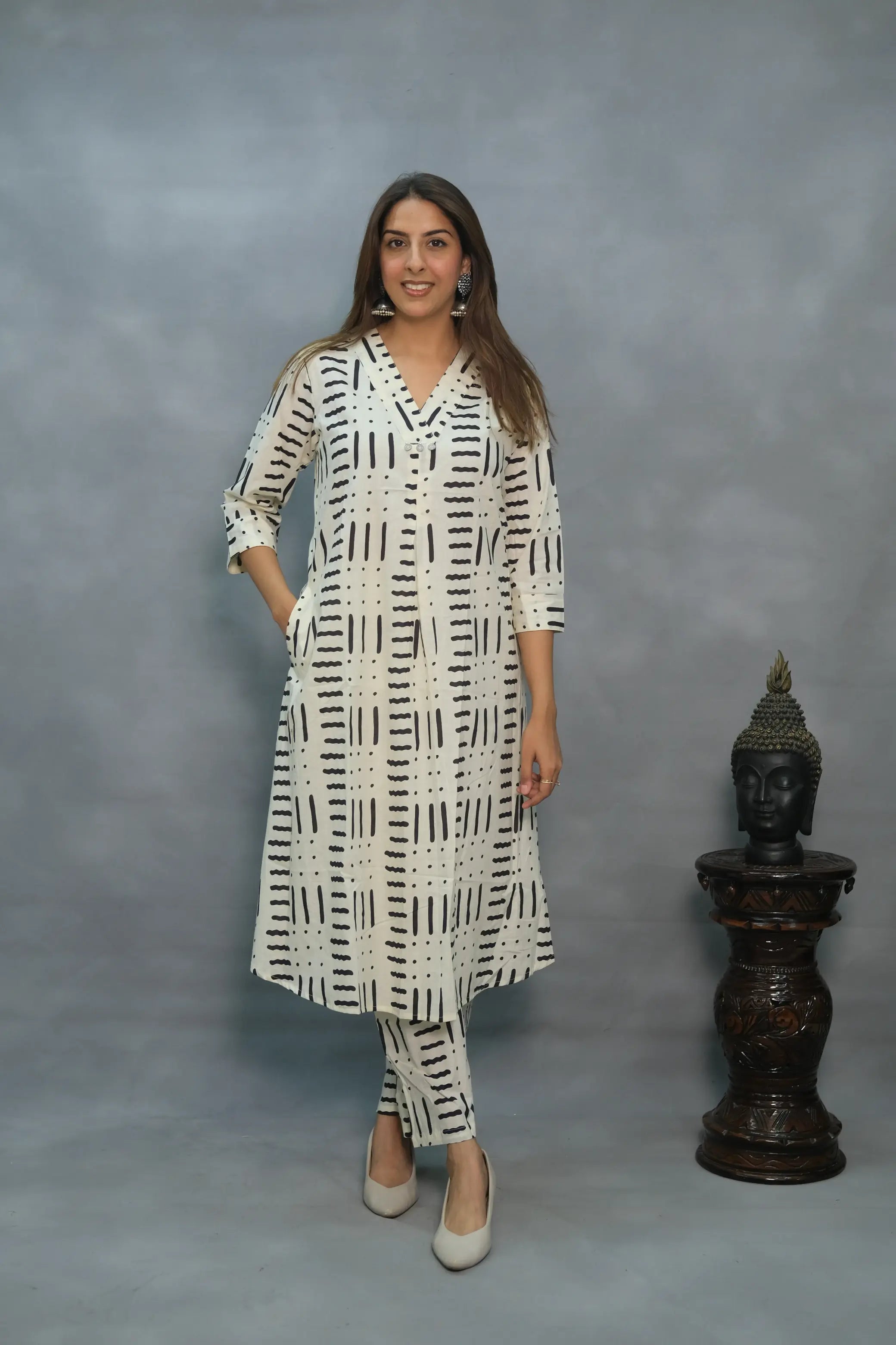Soft Cotton 2-Piece Set – Classic & Comfortable | Available in Black & White